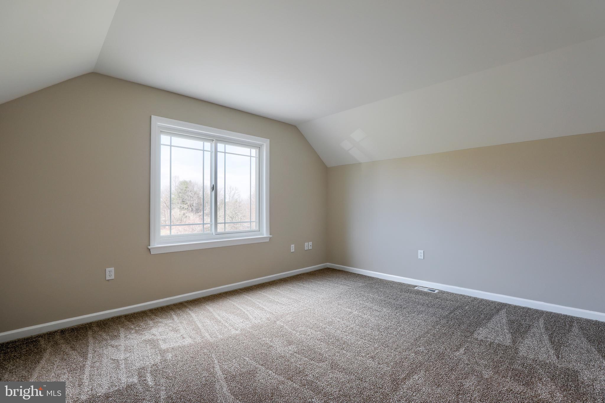 CENTERVILLE COMMONS - Residential