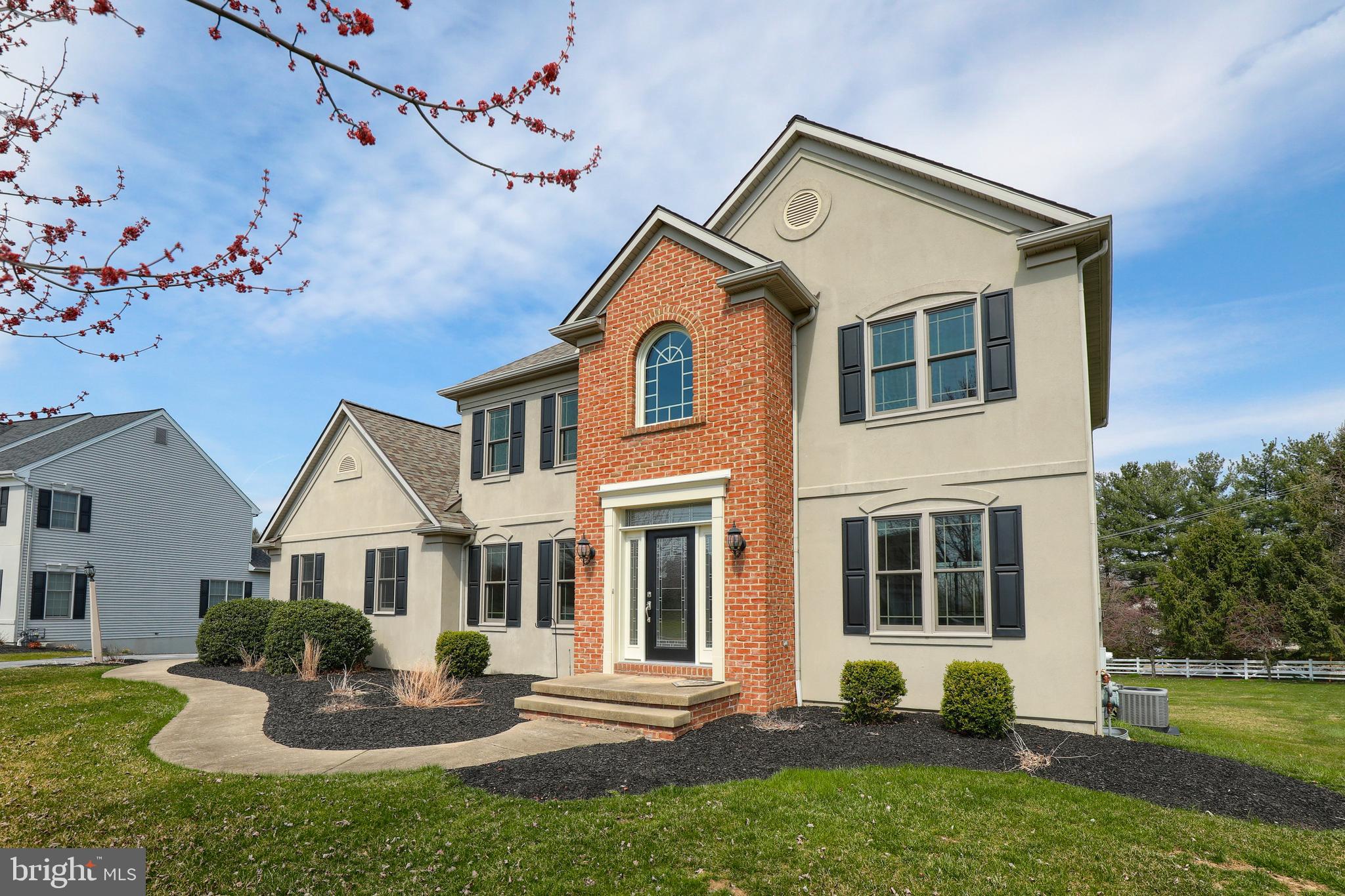 CENTERVILLE COMMONS - Residential