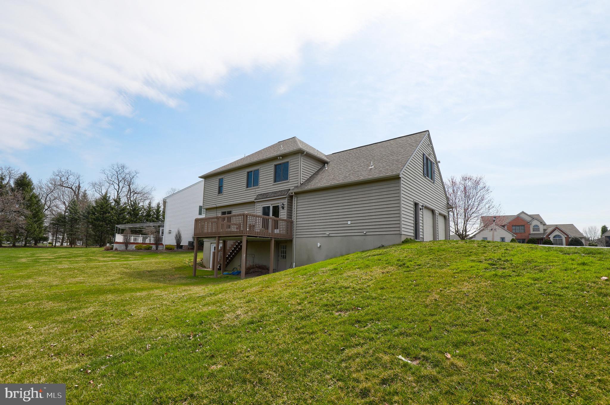 CENTERVILLE COMMONS - Residential