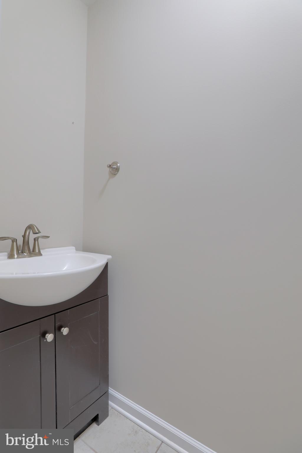 CENTERVILLE COMMONS - Residential