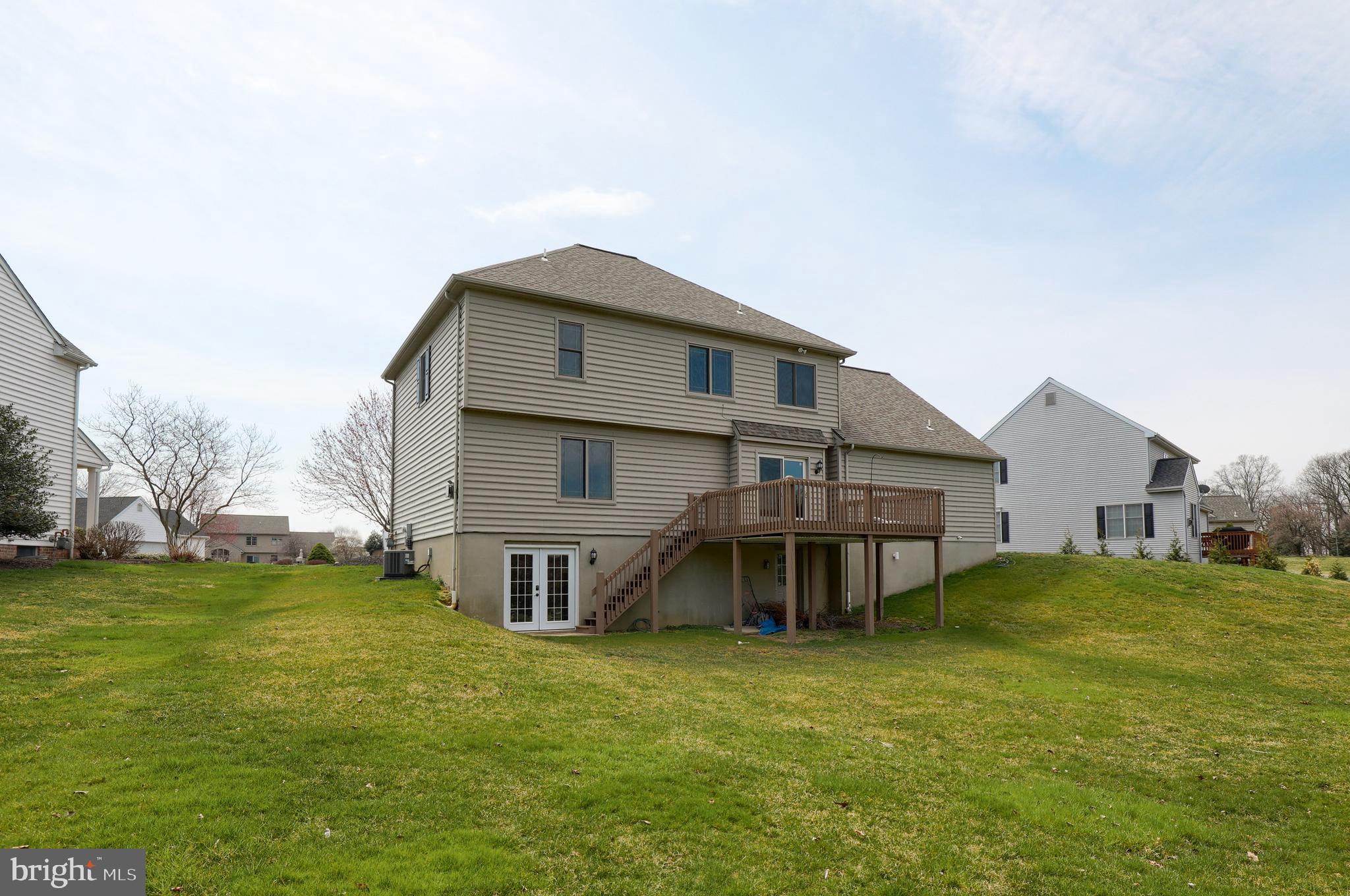 CENTERVILLE COMMONS - Residential