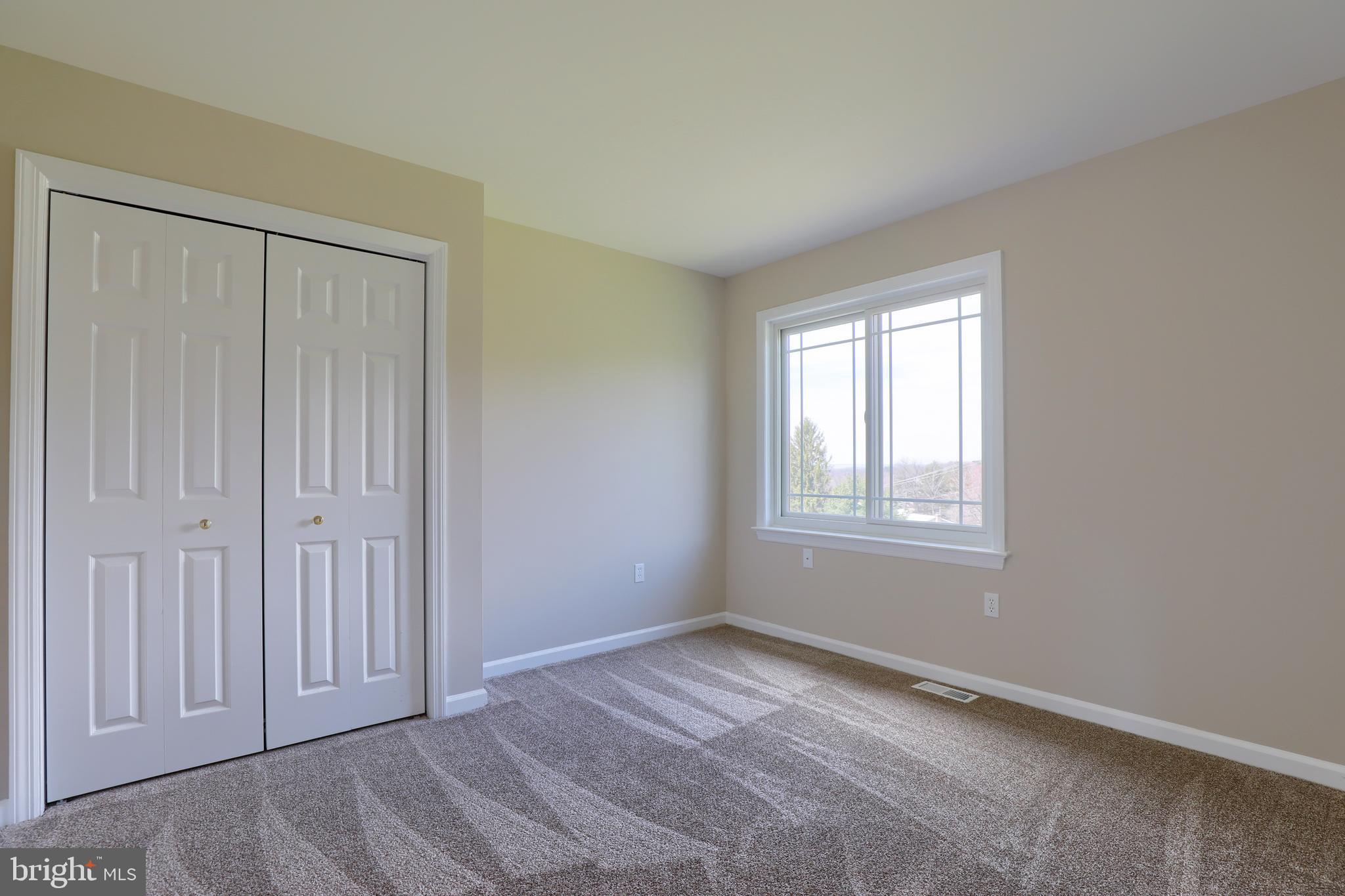 CENTERVILLE COMMONS - Residential