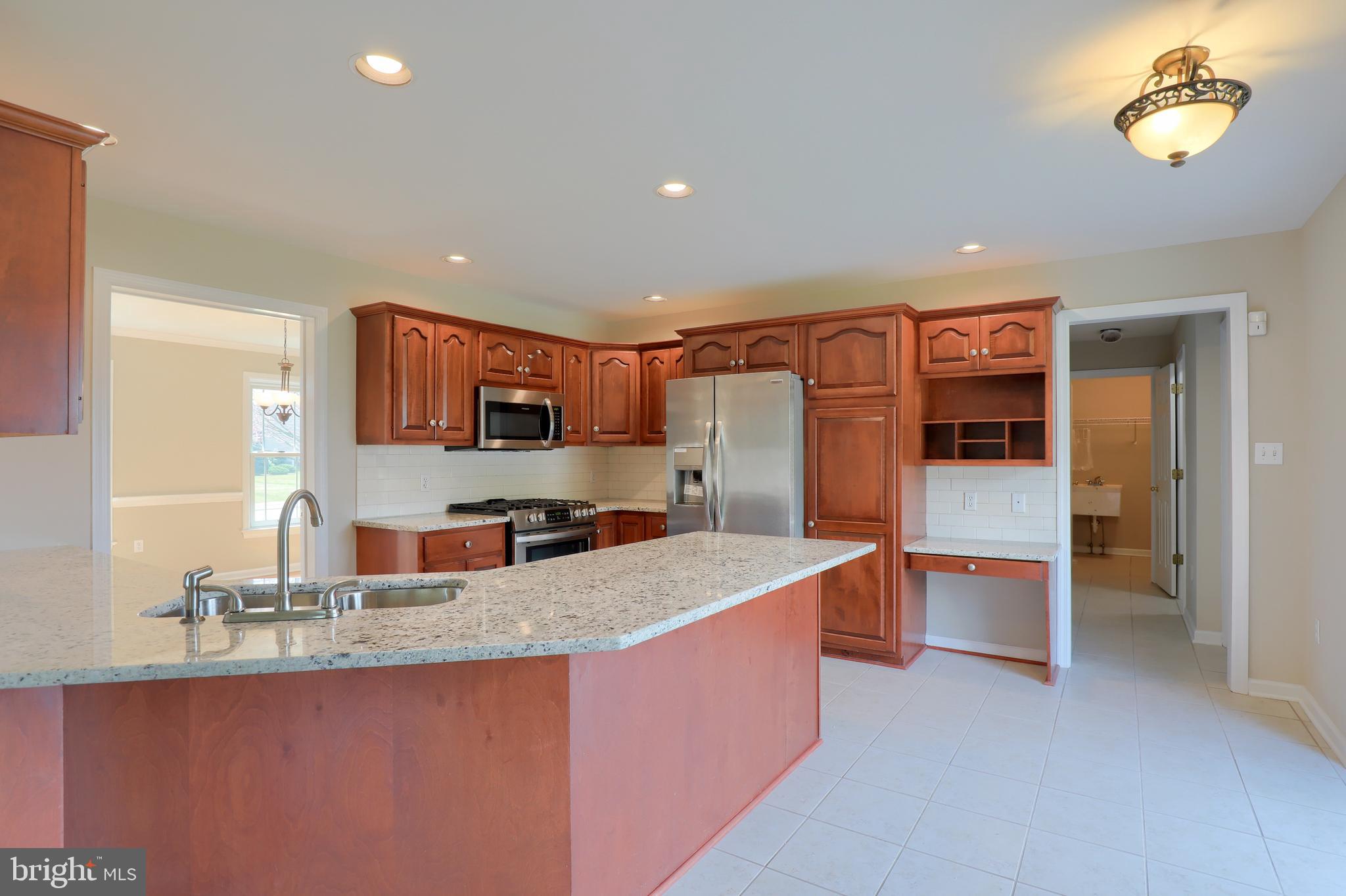 CENTERVILLE COMMONS - Residential