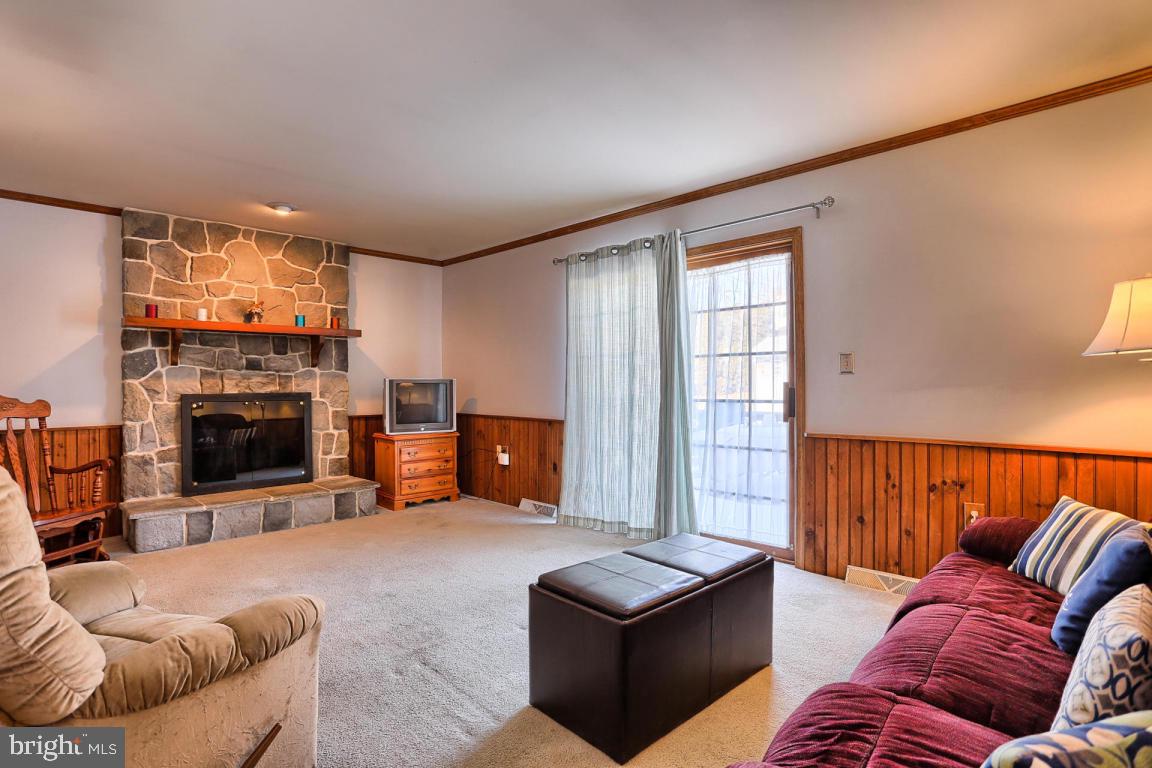 MEADOW BROOK ESTATES - Residential