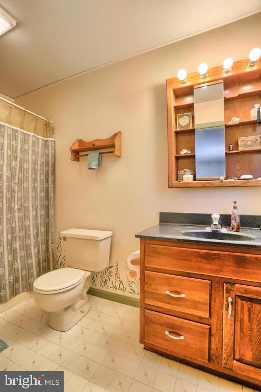 MEADOW BROOK ESTATES - Residential