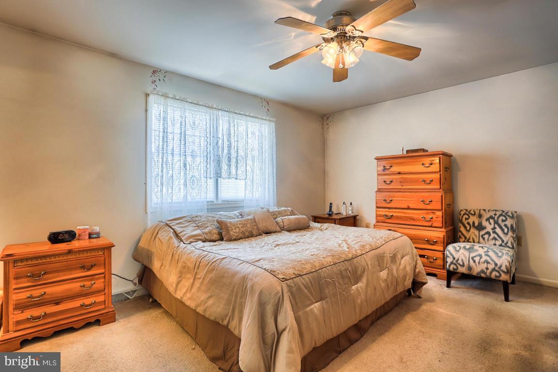 MEADOW BROOK ESTATES - Residential