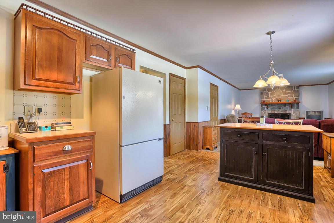 MEADOW BROOK ESTATES - Residential