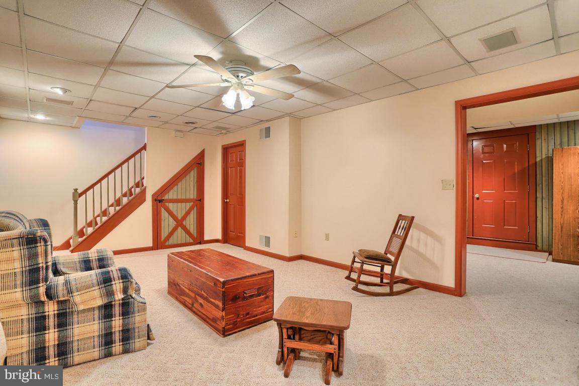 MEADOW BROOK ESTATES - Residential