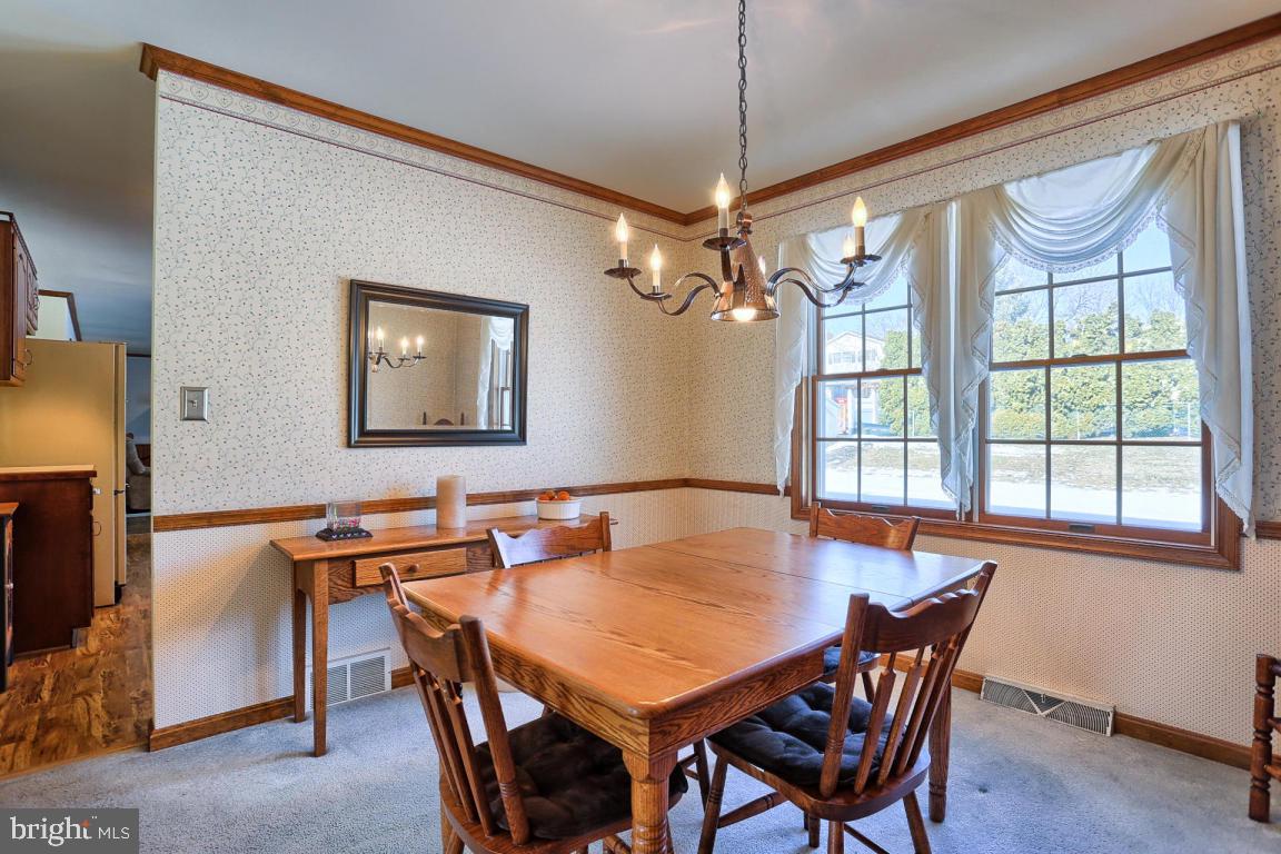 MEADOW BROOK ESTATES - Residential