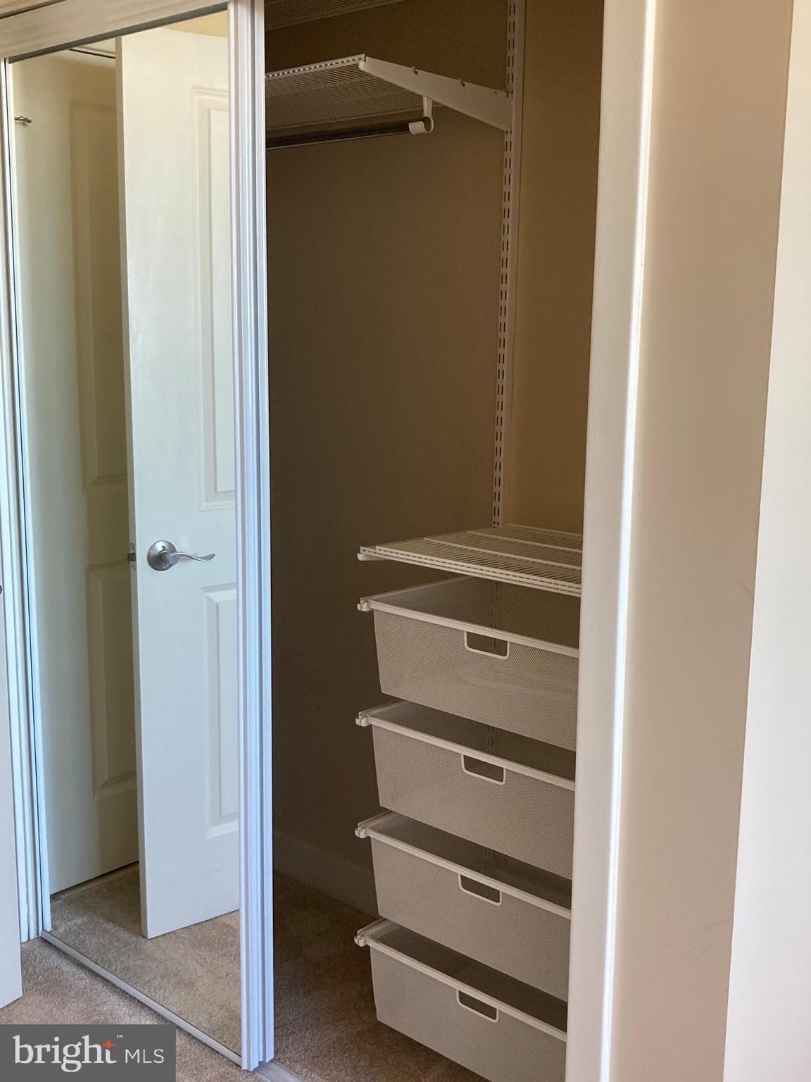 BALLSTON - Residential