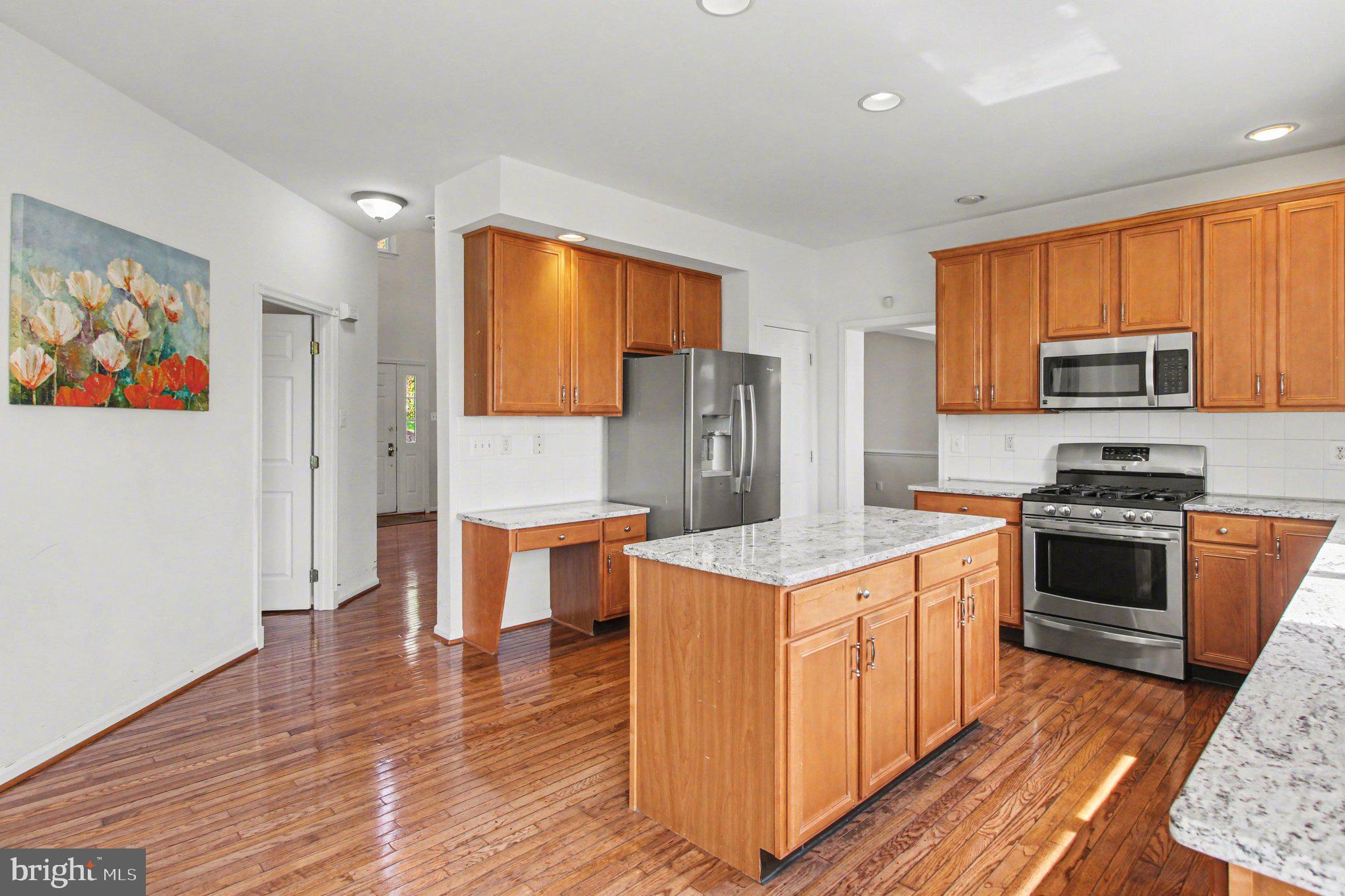 PROVIDENCE OAKS - Residential