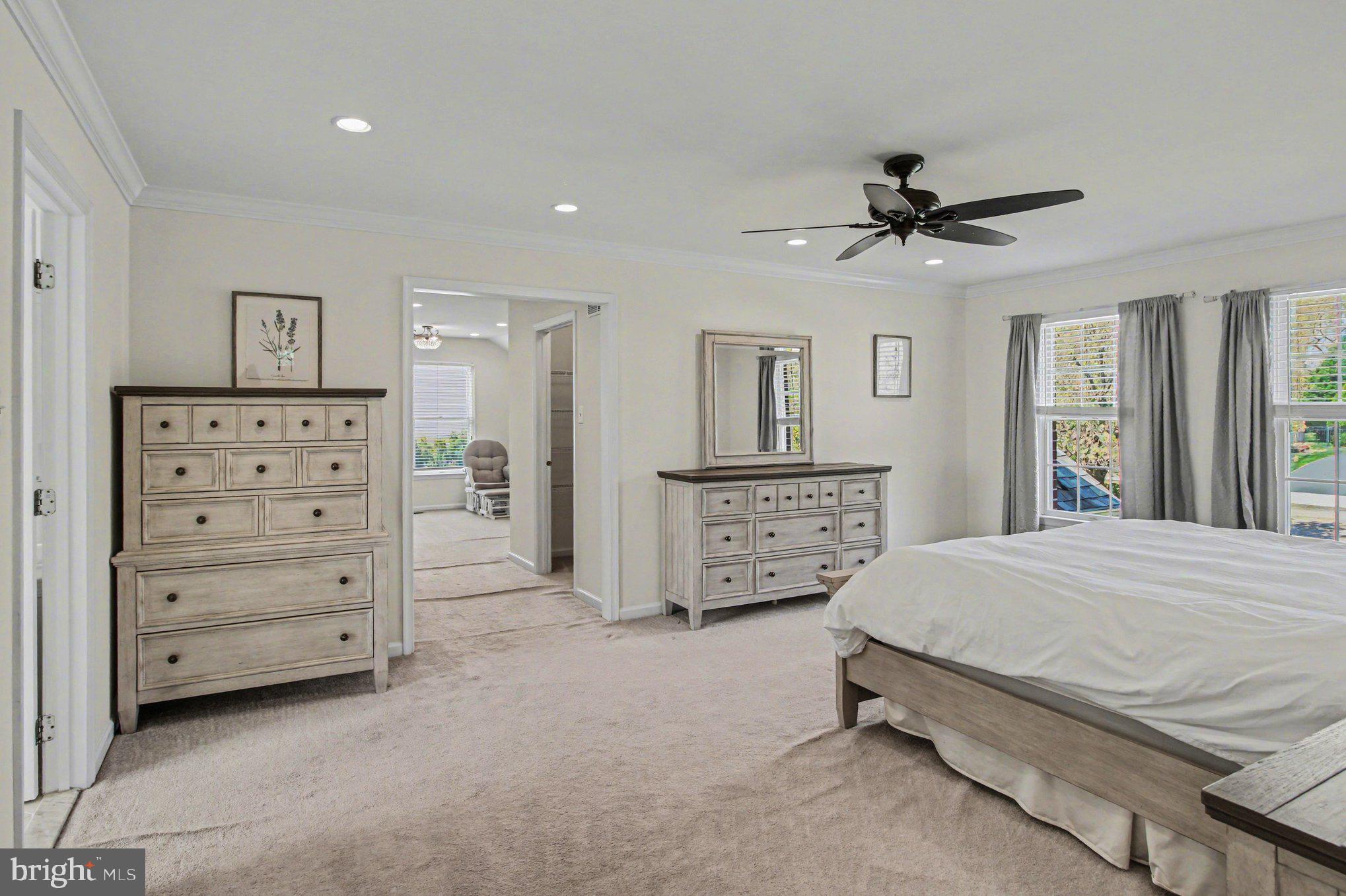 PROVIDENCE OAKS - Residential