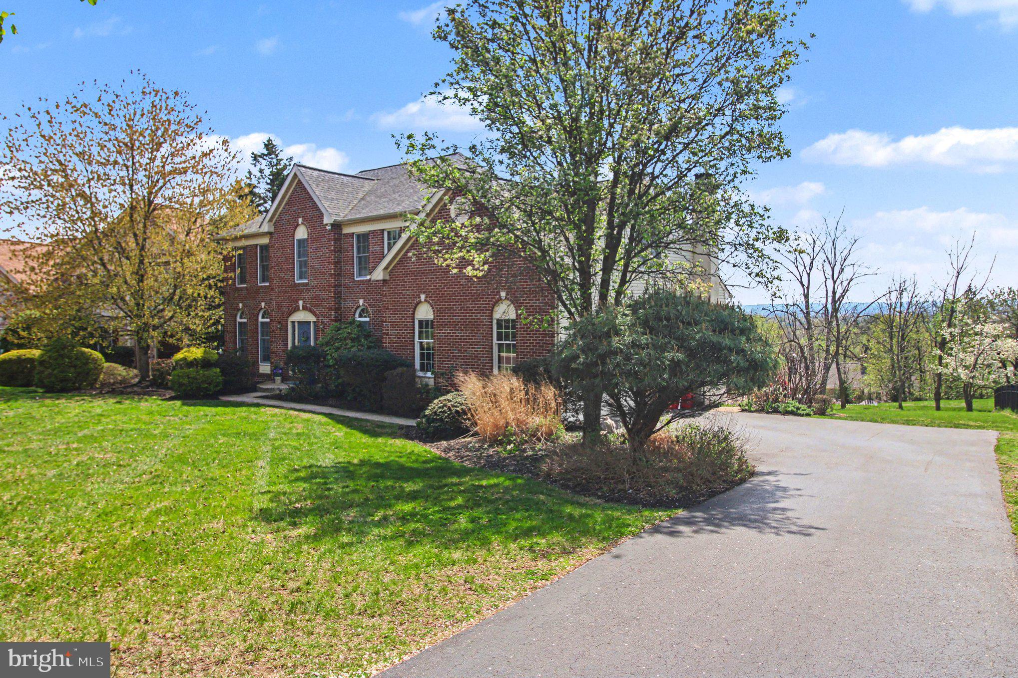 2106 PEREGRINE CIRCLE