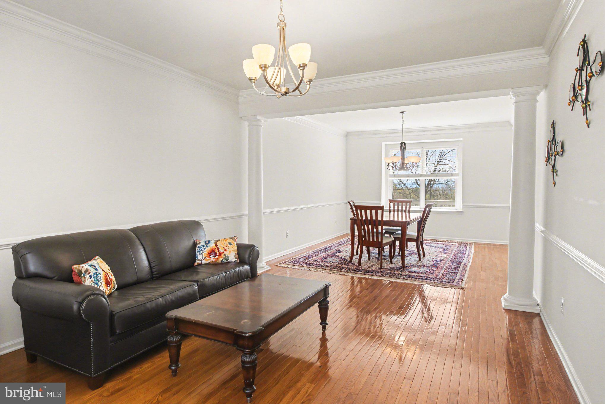 PROVIDENCE OAKS - Residential