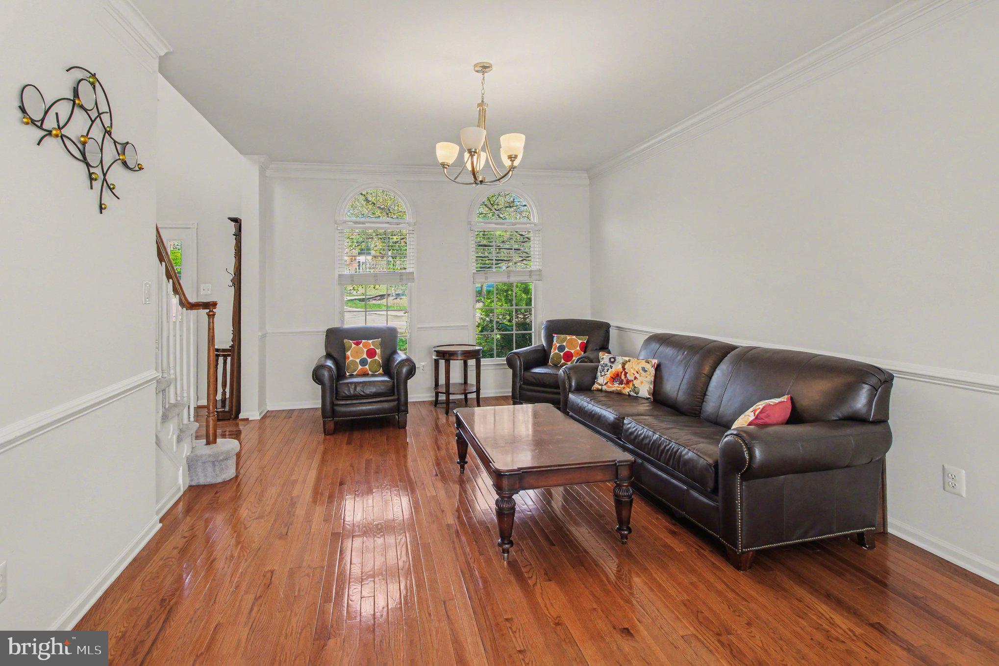 PROVIDENCE OAKS - Residential