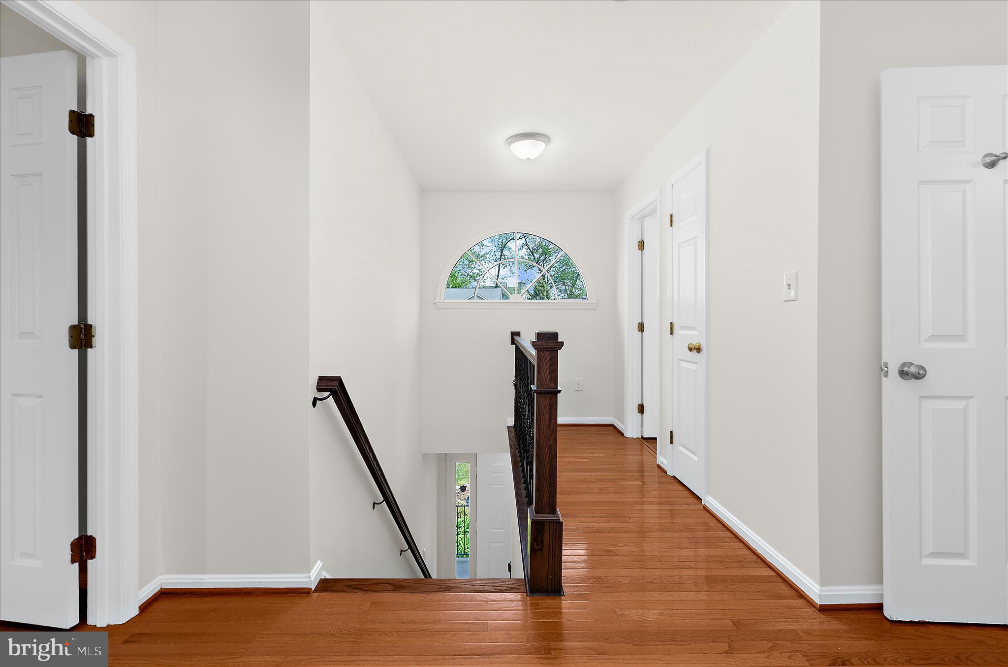 MANORS OF CROFTON - Residential