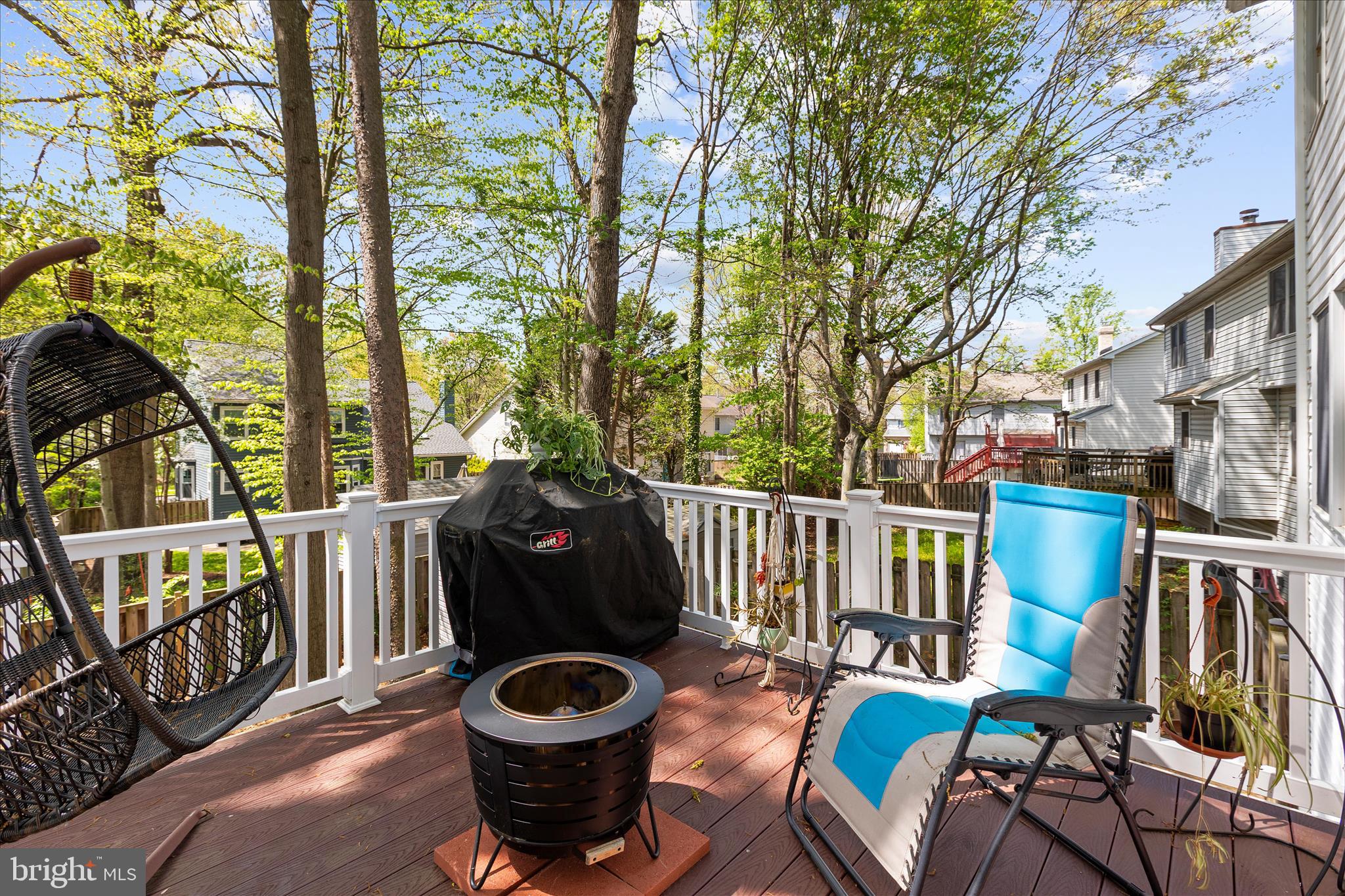 MANORS OF CROFTON - Residential