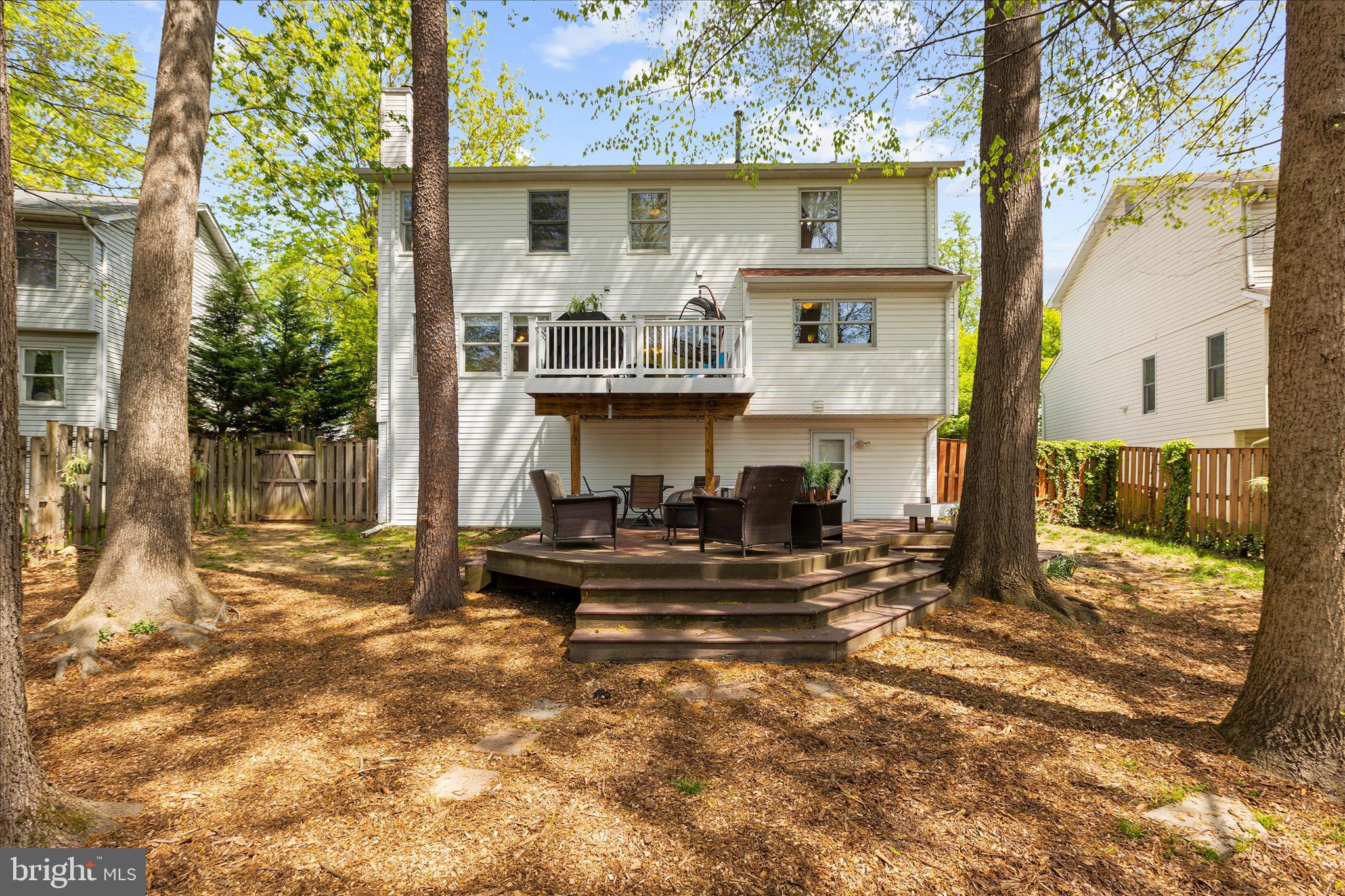 MANORS OF CROFTON - Residential