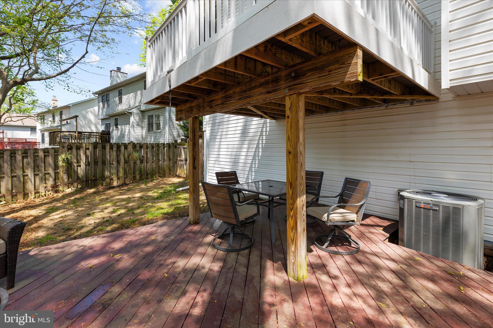 MANORS OF CROFTON - Residential