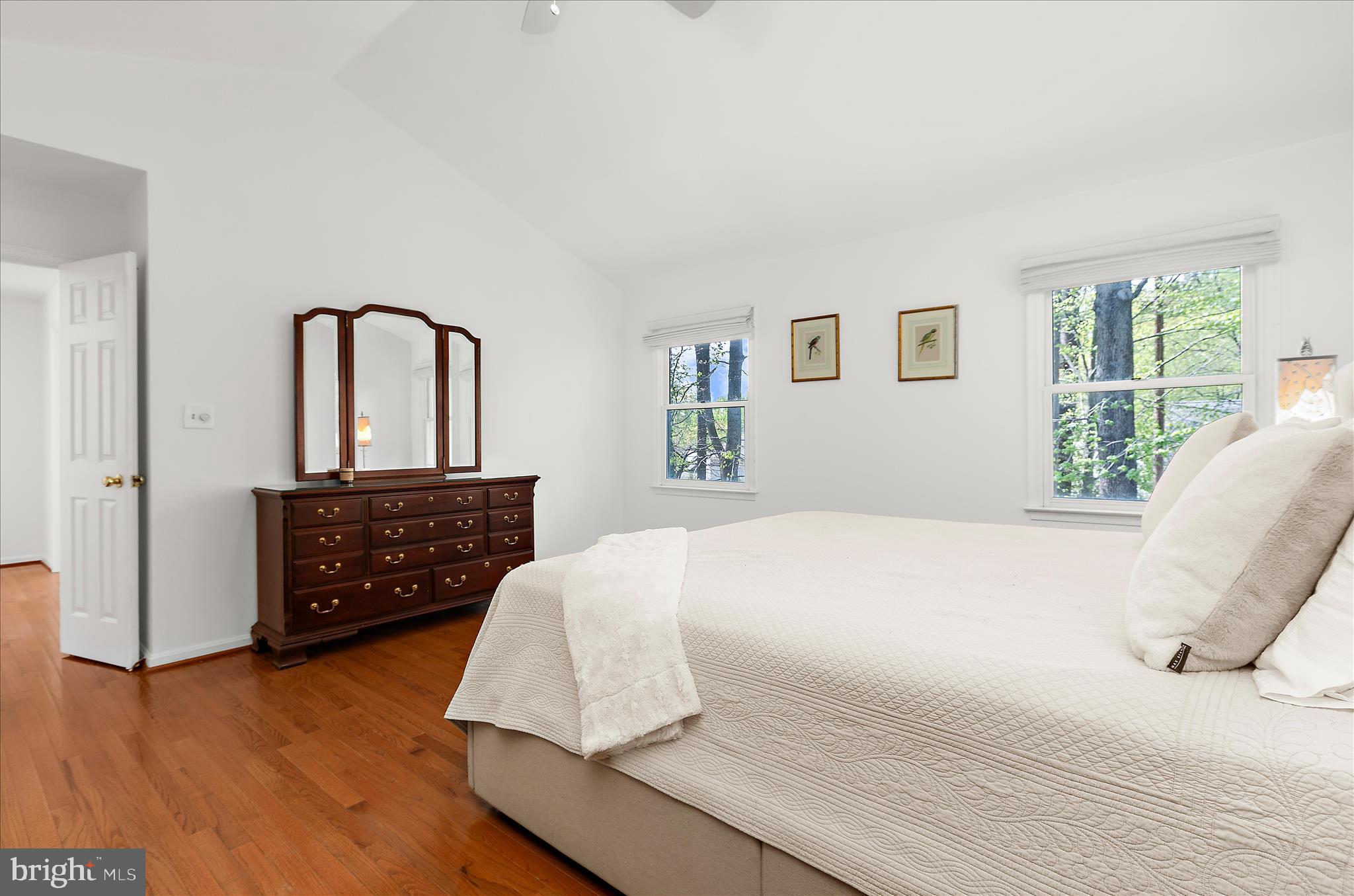 MANORS OF CROFTON - Residential