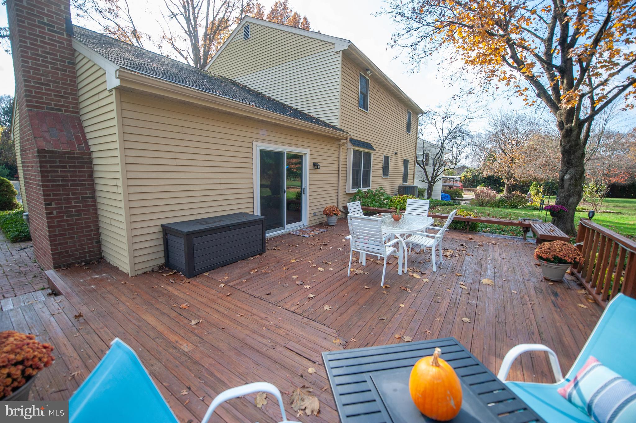 NORTH HAVEN - Residential