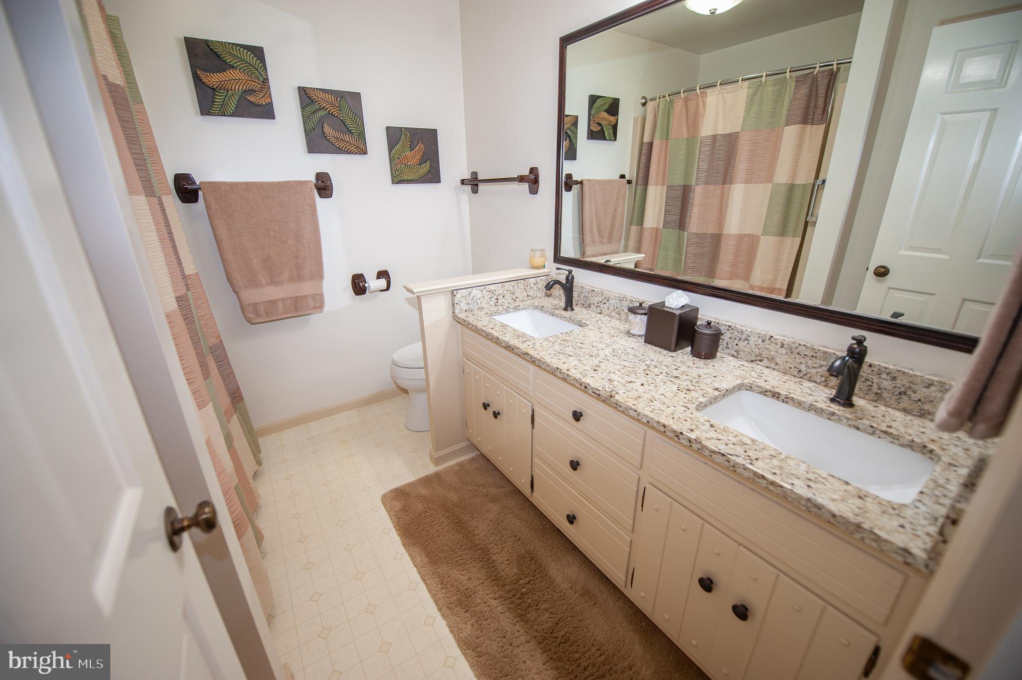 NORTH HAVEN - Residential