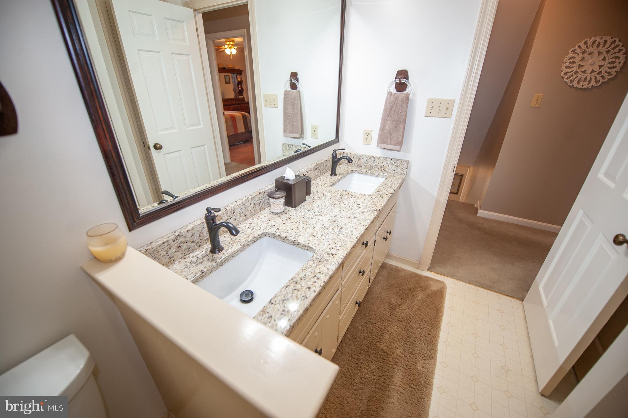 NORTH HAVEN - Residential