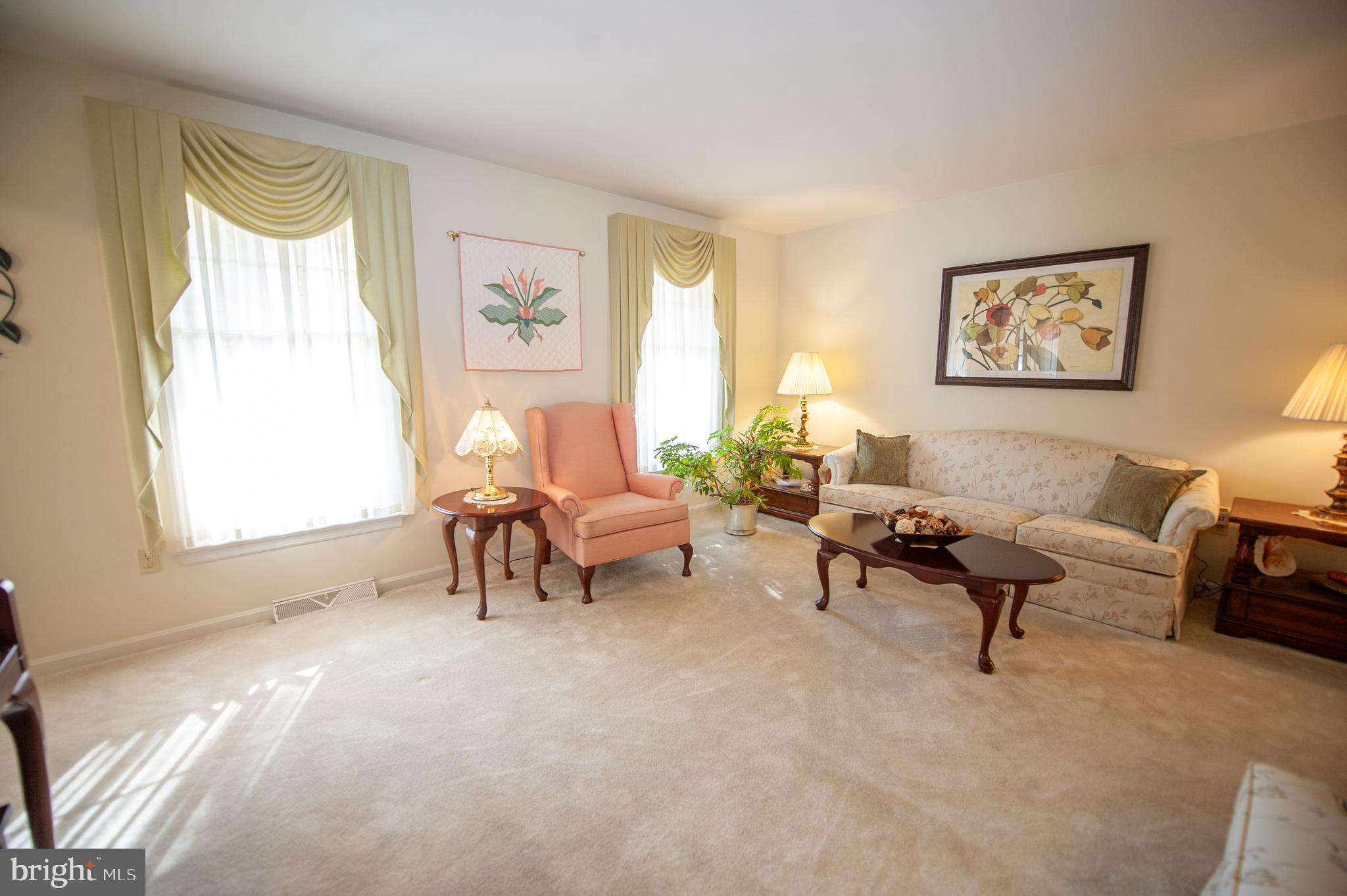 NORTH HAVEN - Residential