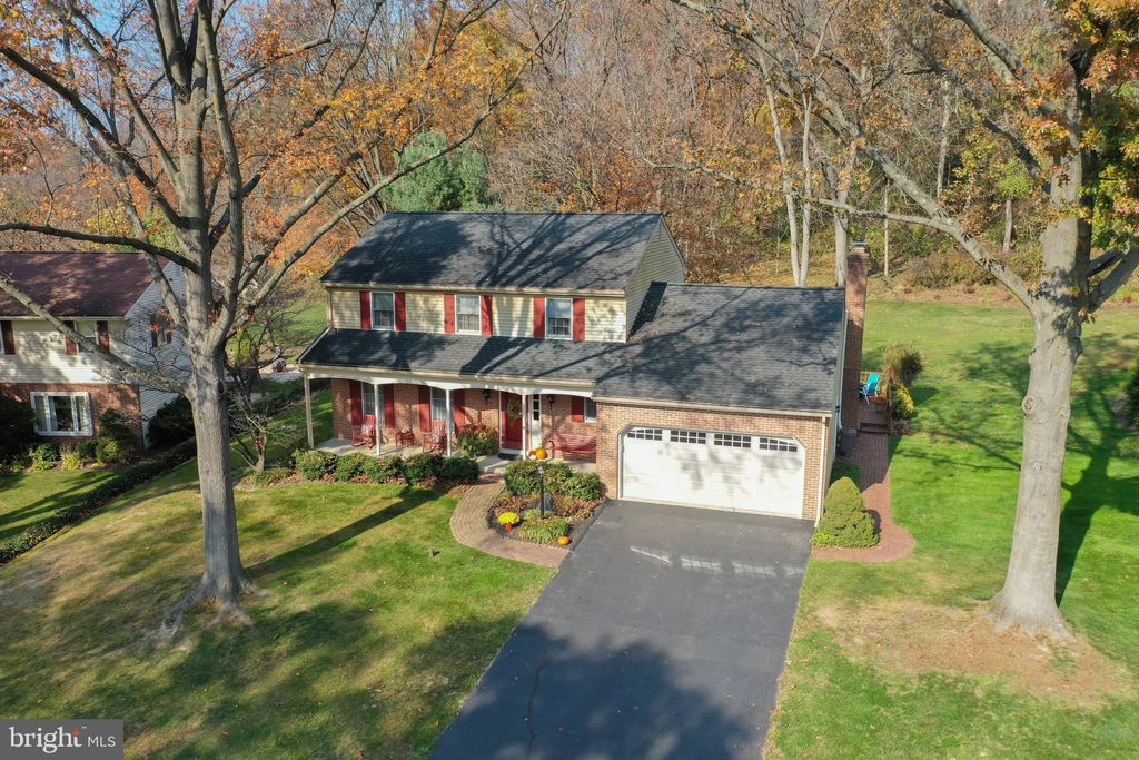 Photo of 2347 Hancock Drive, Lancaster, PA 17601 (MLS # PALA2043644)