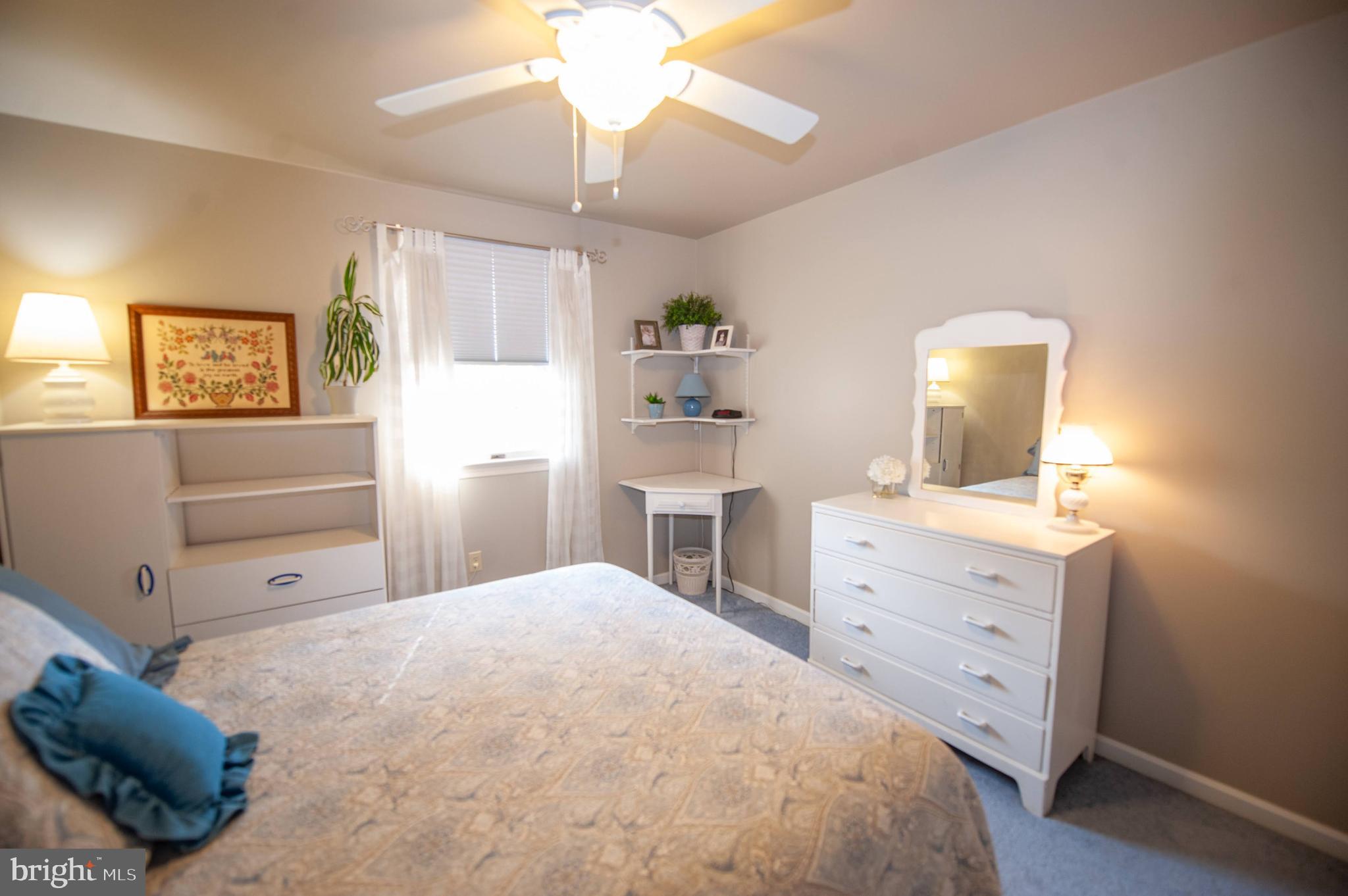 NORTH HAVEN - Residential