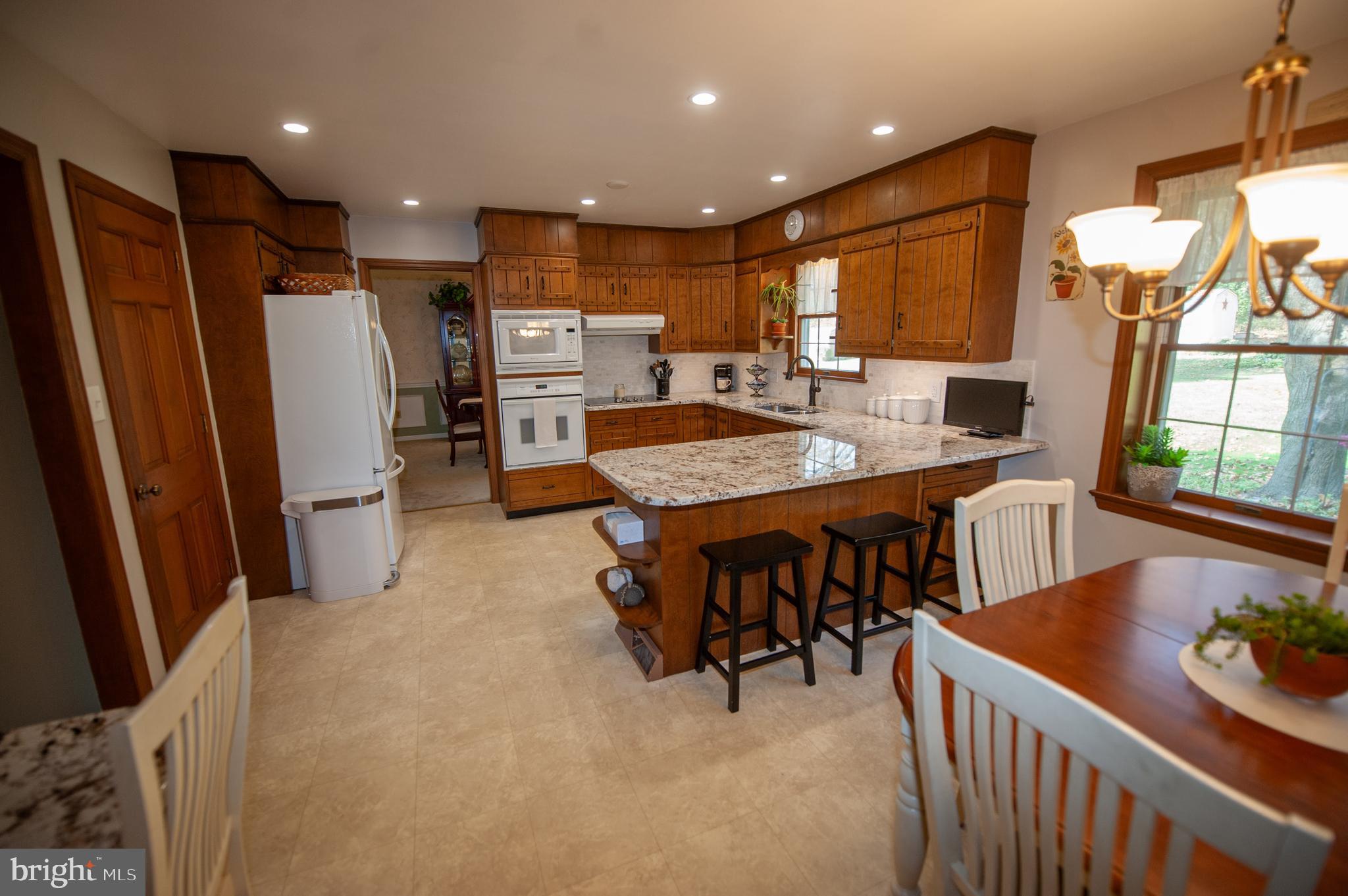 NORTH HAVEN - Residential