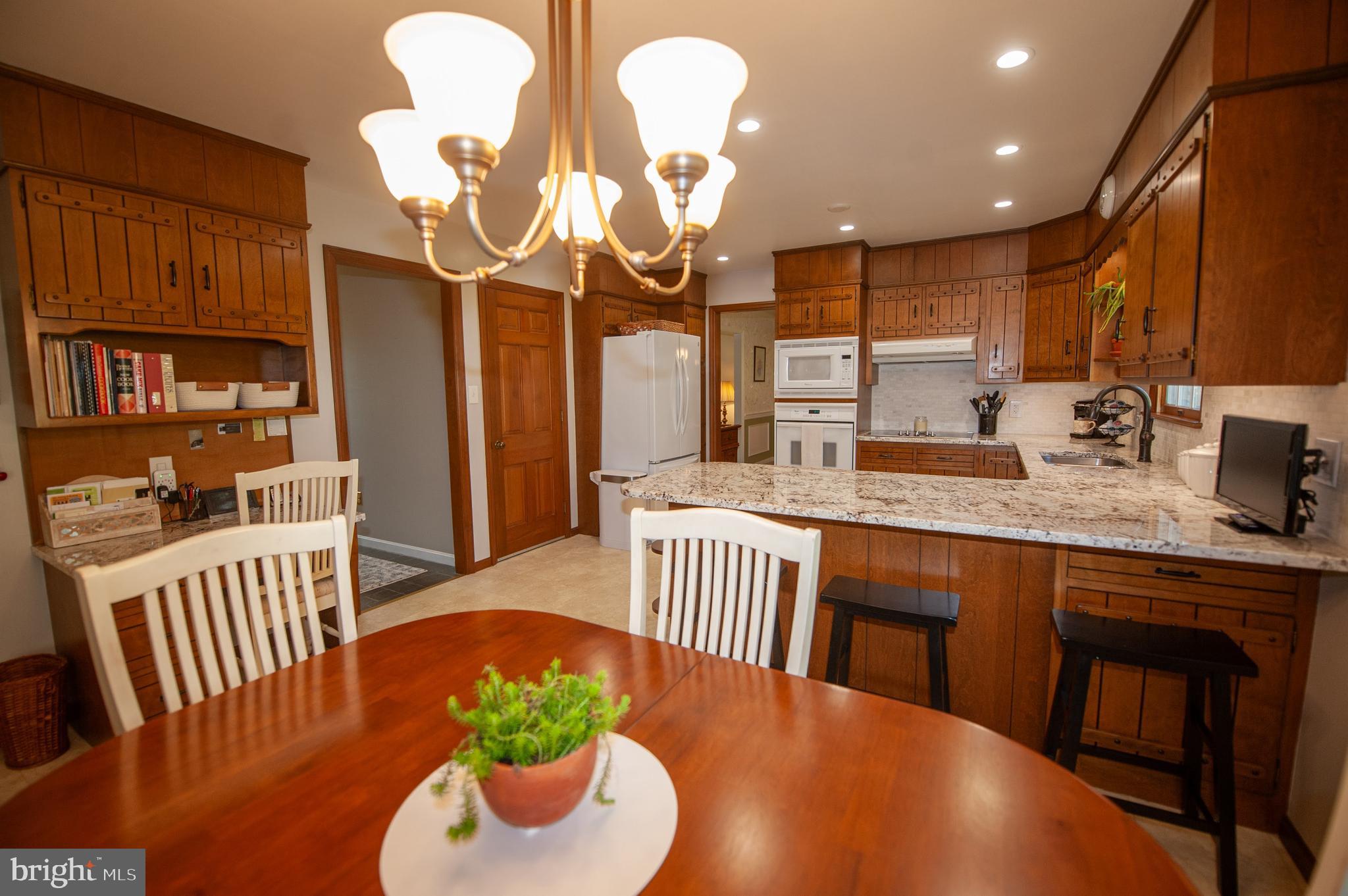 NORTH HAVEN - Residential