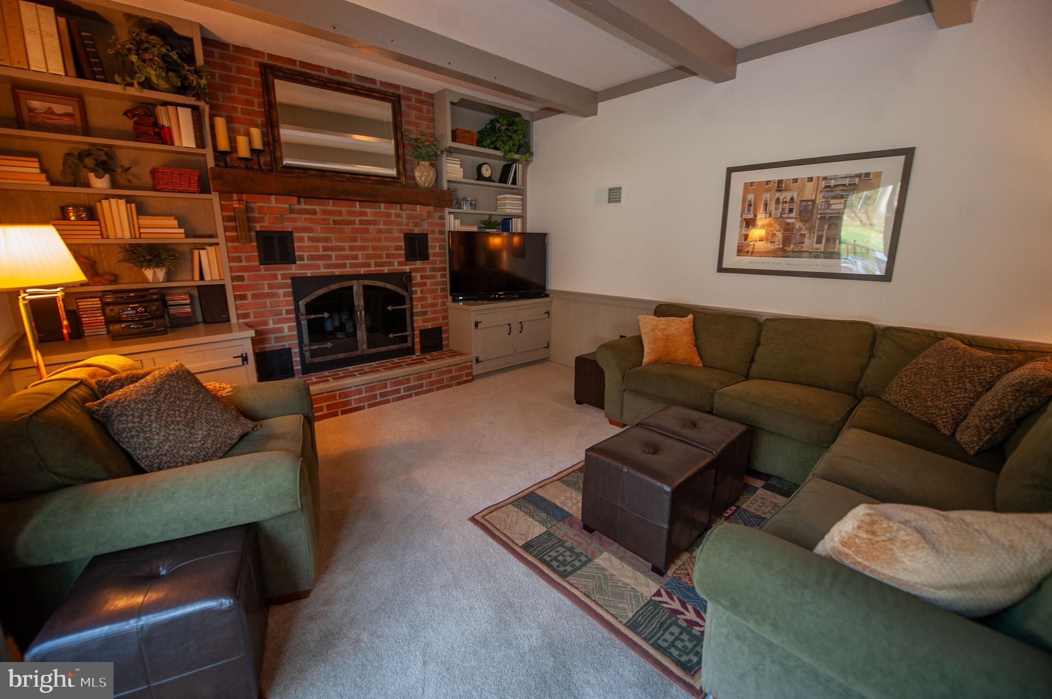 NORTH HAVEN - Residential