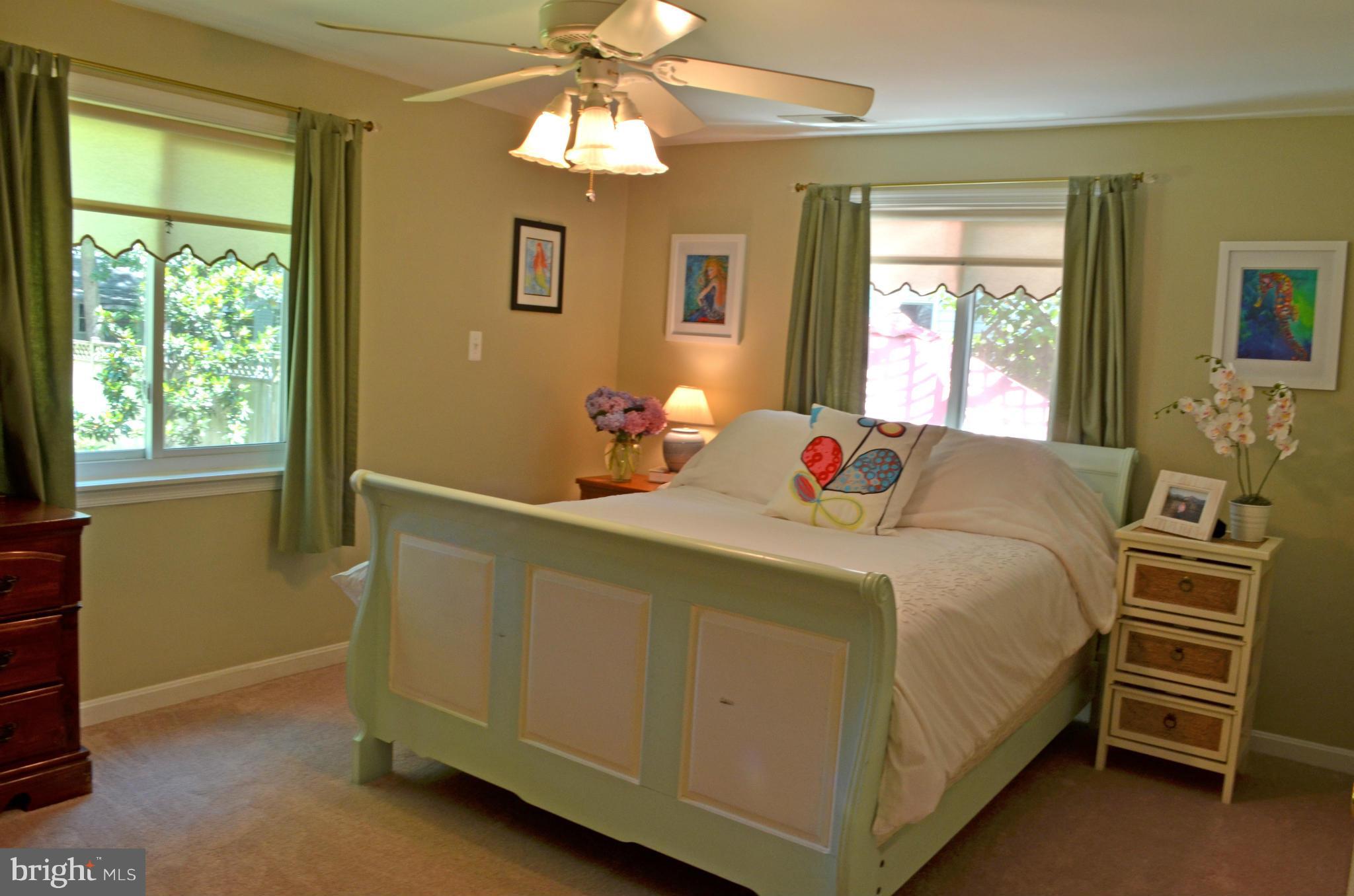 FRANKLIN MANOR BEACH - Residential