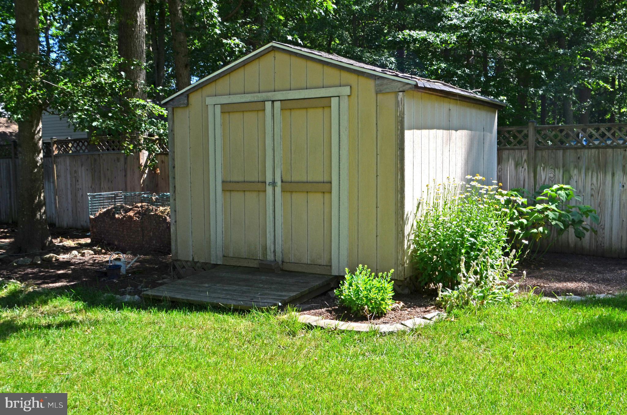 FRANKLIN MANOR BEACH - Residential