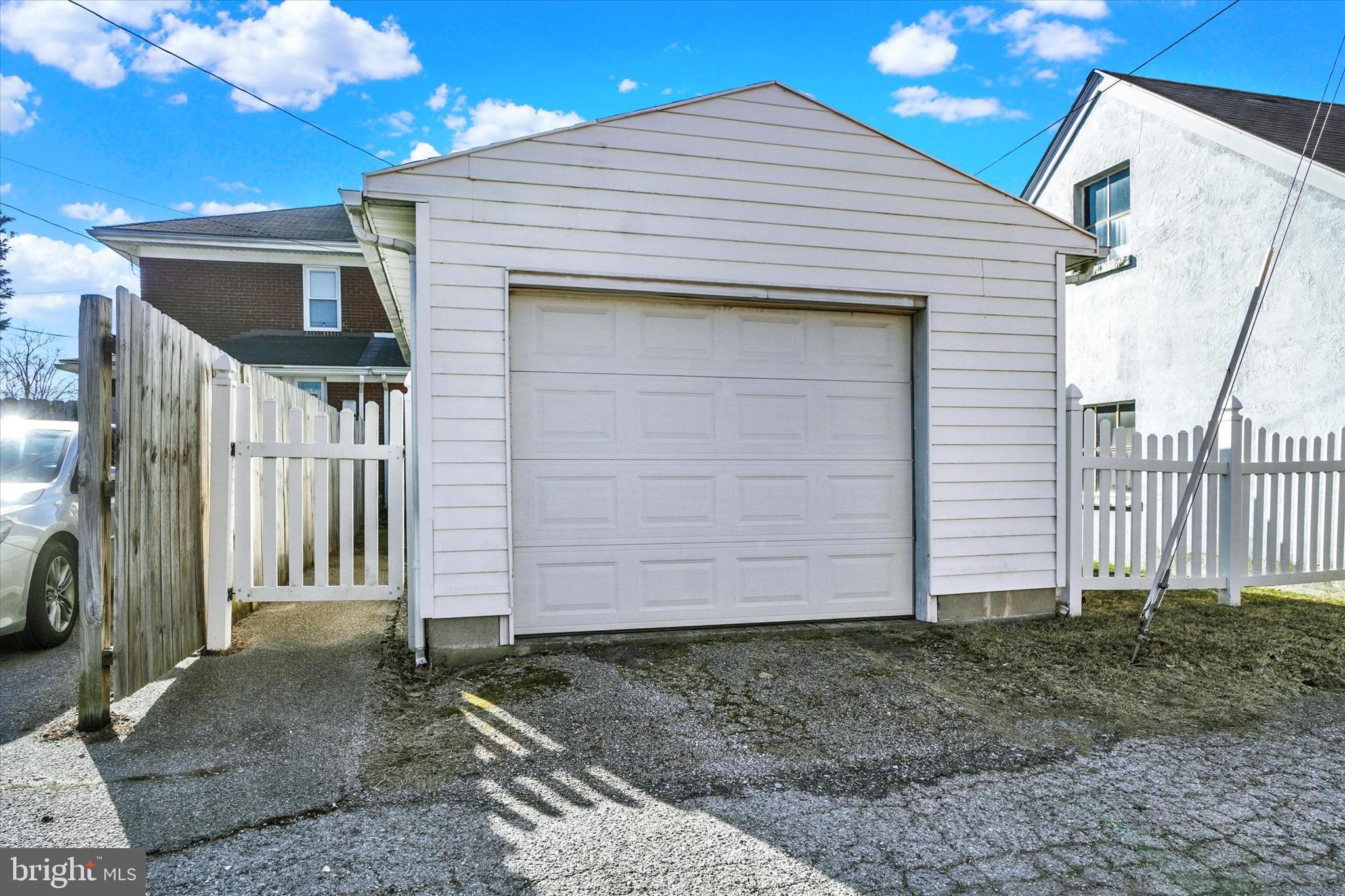 YORK CITY - Residential