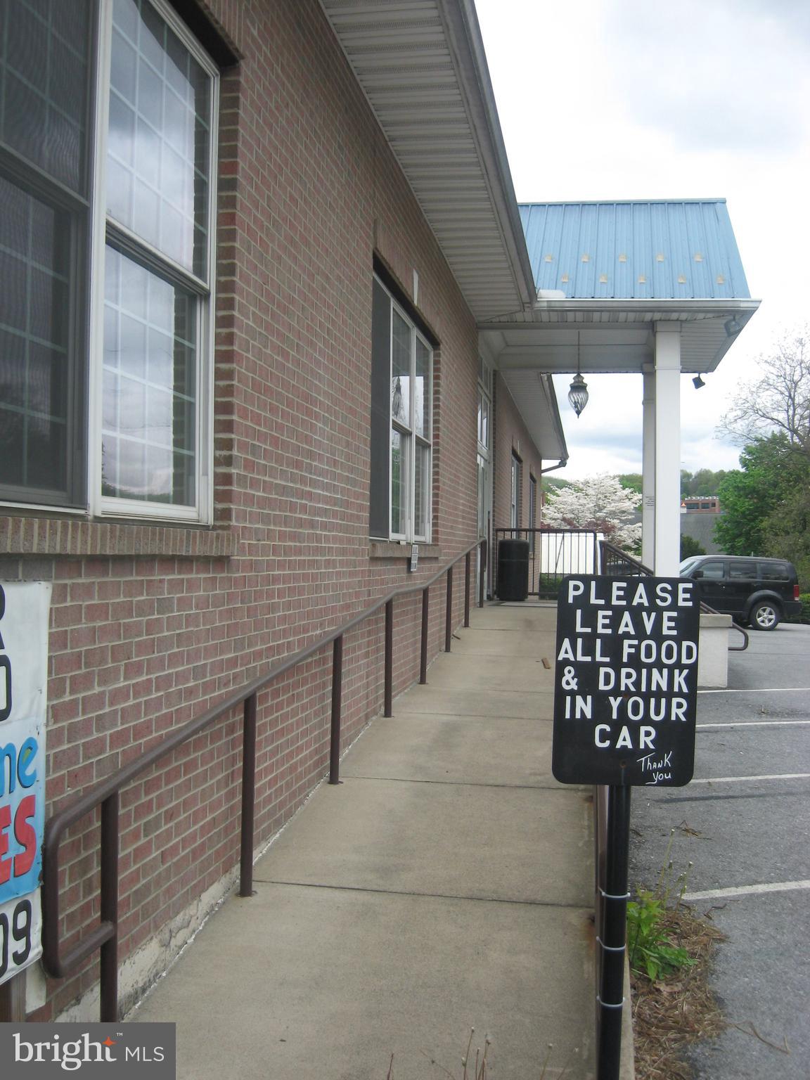 MINERSVILLE - Commercial Sale