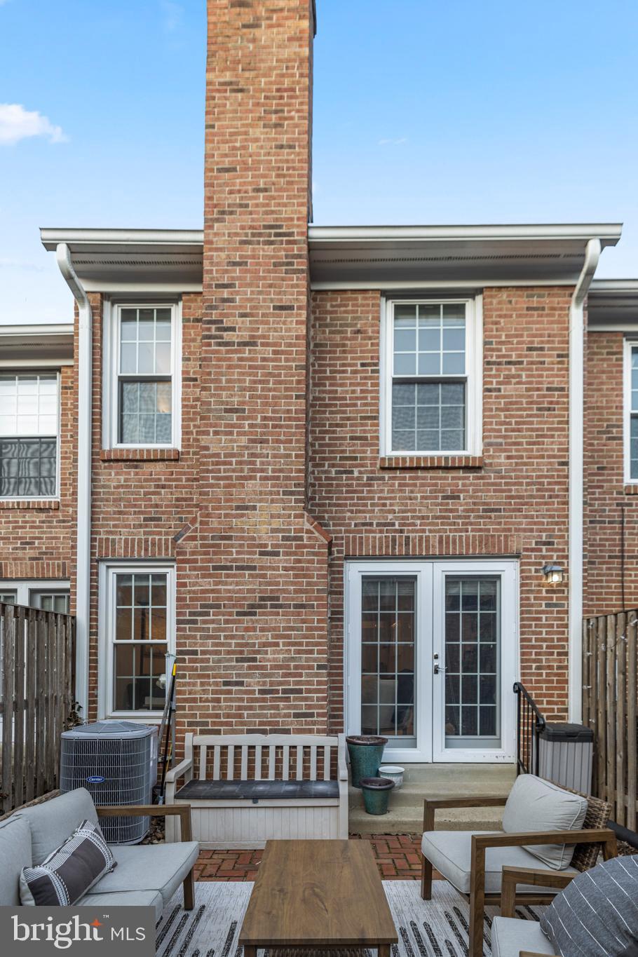 WINDGATE - Residential