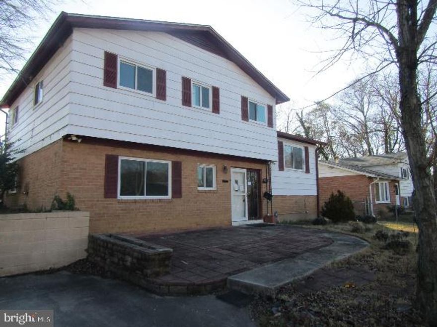 Spacious detached split level home featuring 2000+ sq ft, 4 brs, 2.5 baths, equipped kitchen, CAC, living room, very large corner lot, deck, shed, and 2 car driveway.  This property has limitless potential for expansion and upgrading.  Property is sold as-is.   Close to University of Maryland, public transportation, the
purpose line, shopping, and dining.
