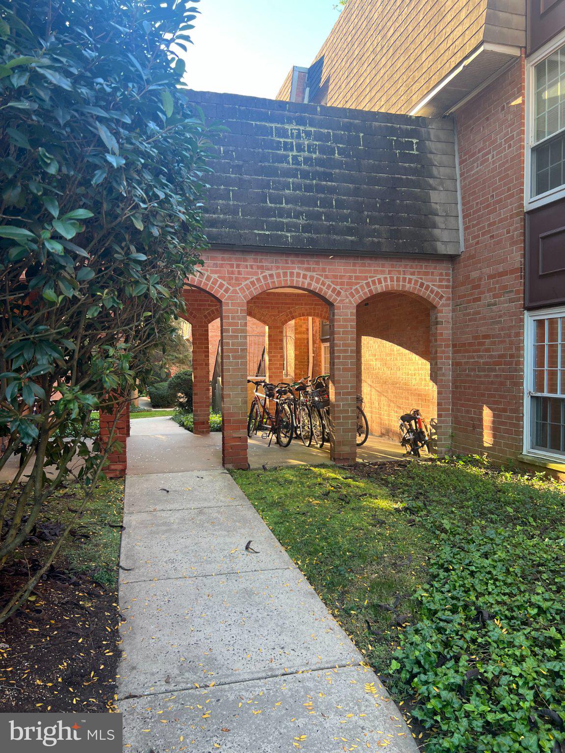 4000 GYPSY LANE 300B1