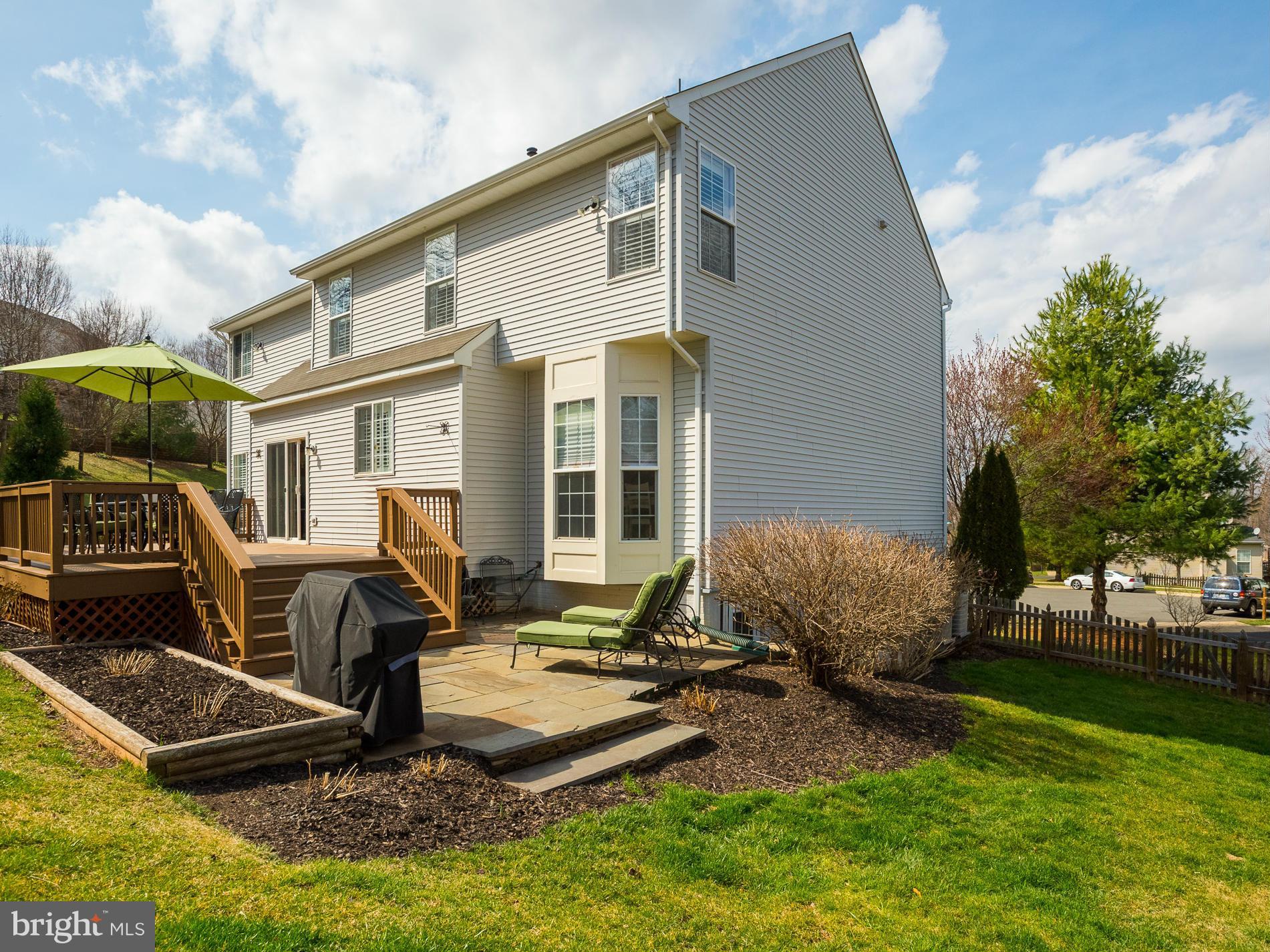 EDGEMONT - Residential