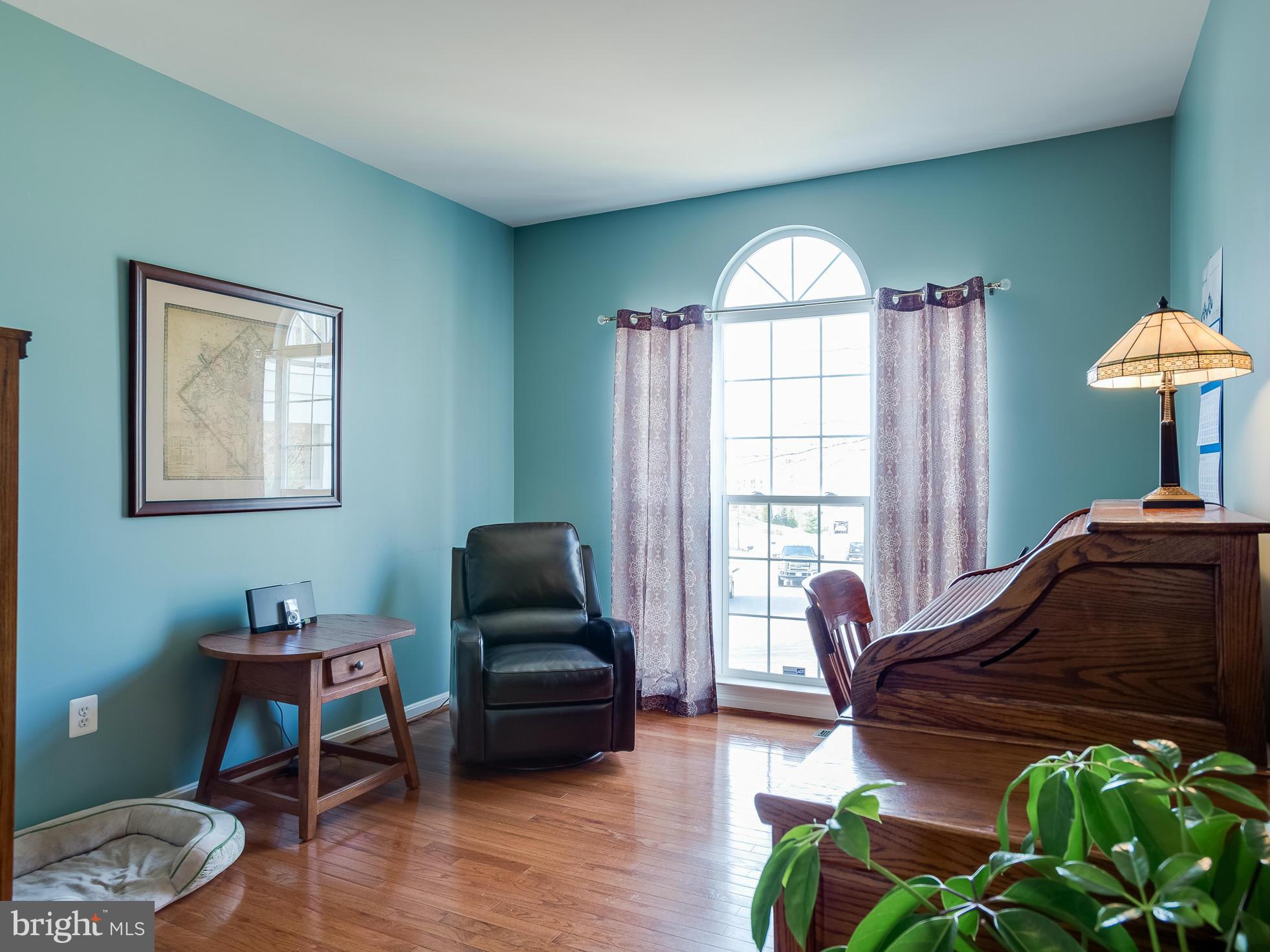 EDGEMONT - Residential