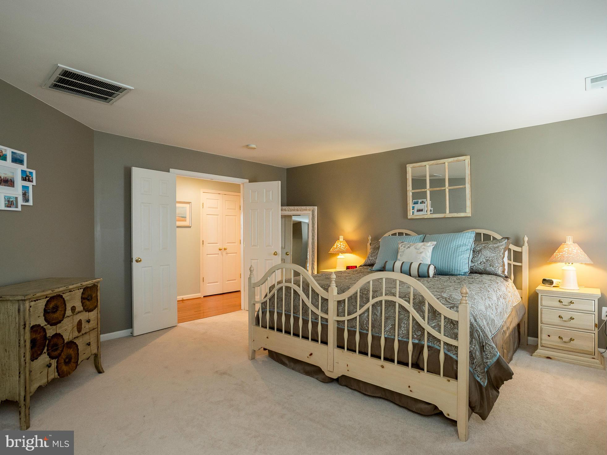 EDGEMONT - Residential