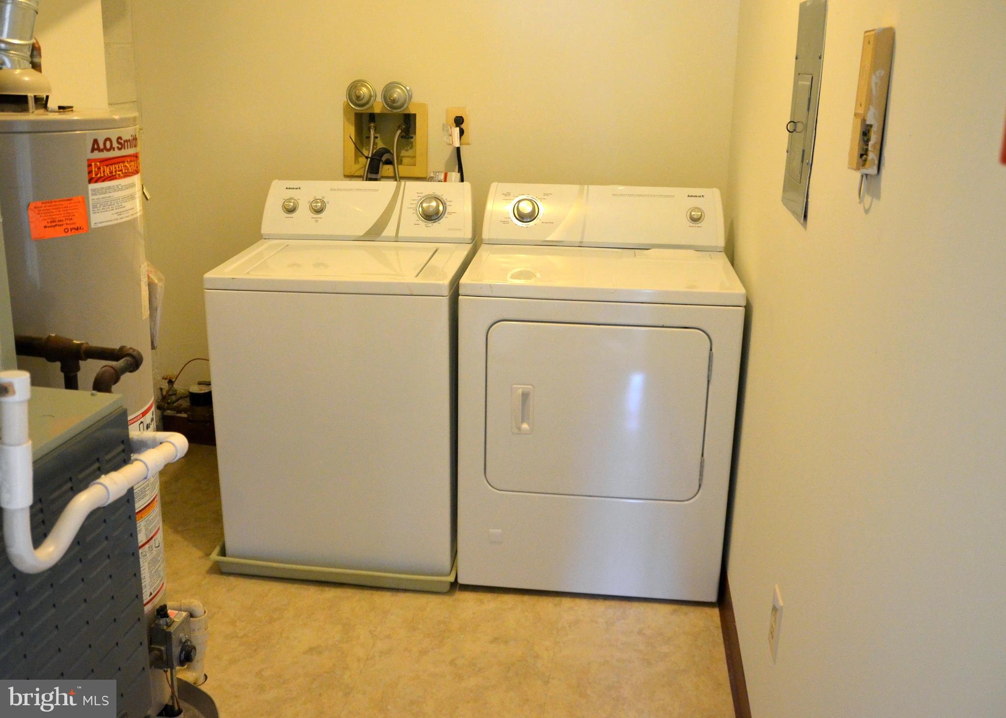 SOCIETY HILL II HAMI - Residential Lease