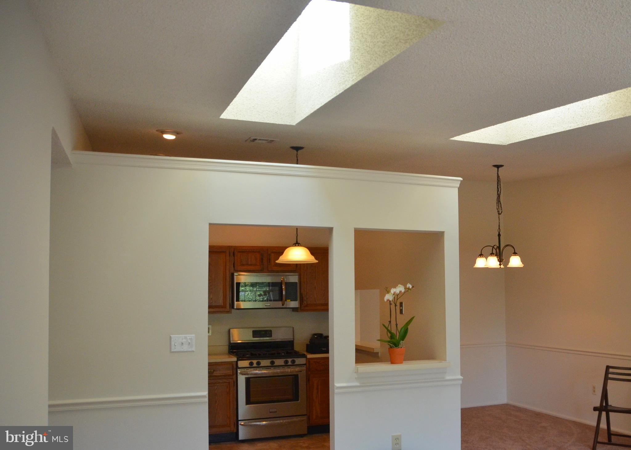 SOCIETY HILL II HAMI - Residential Lease