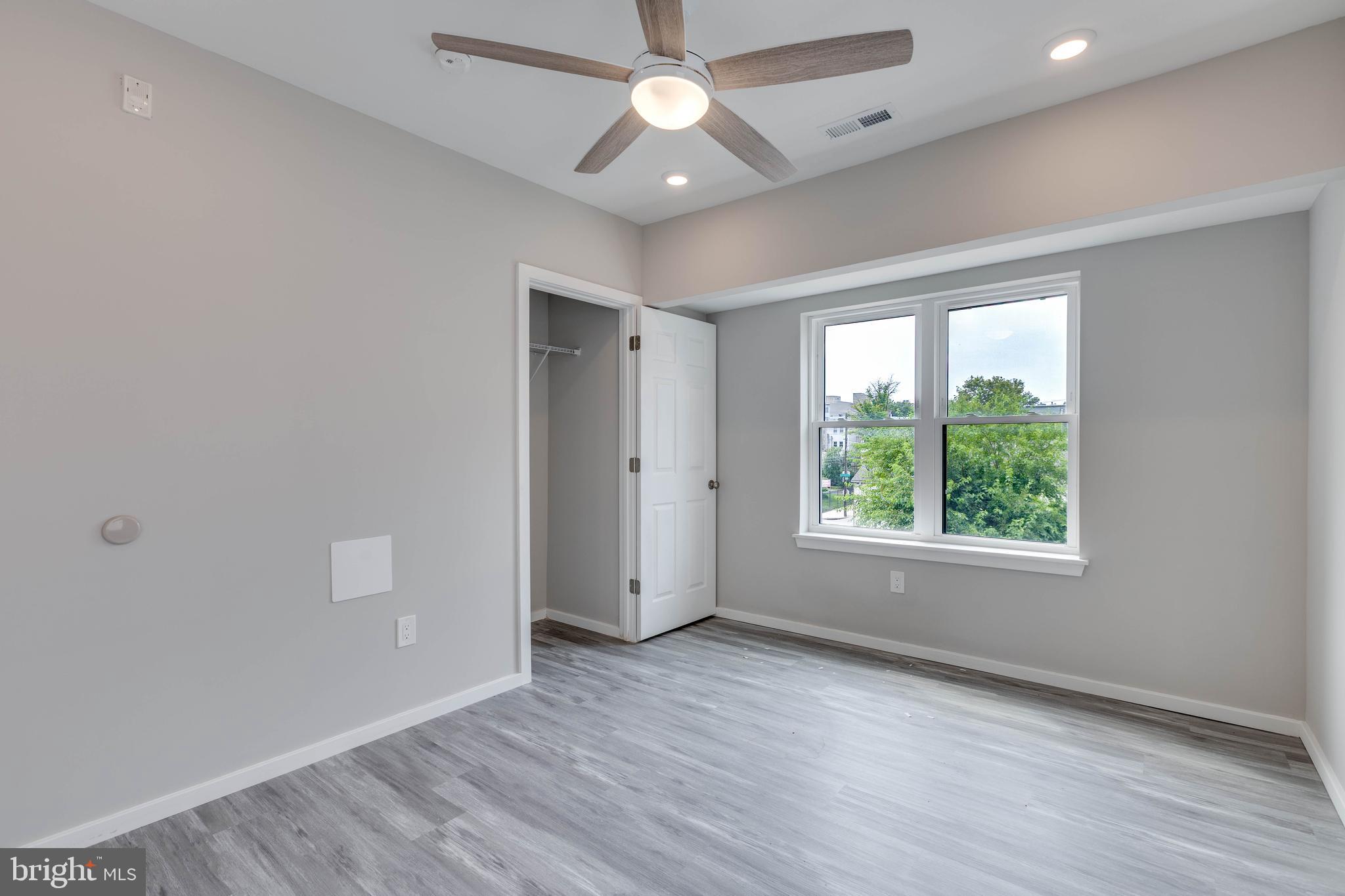 TEMPLE UNIVERSITY - Residential Lease