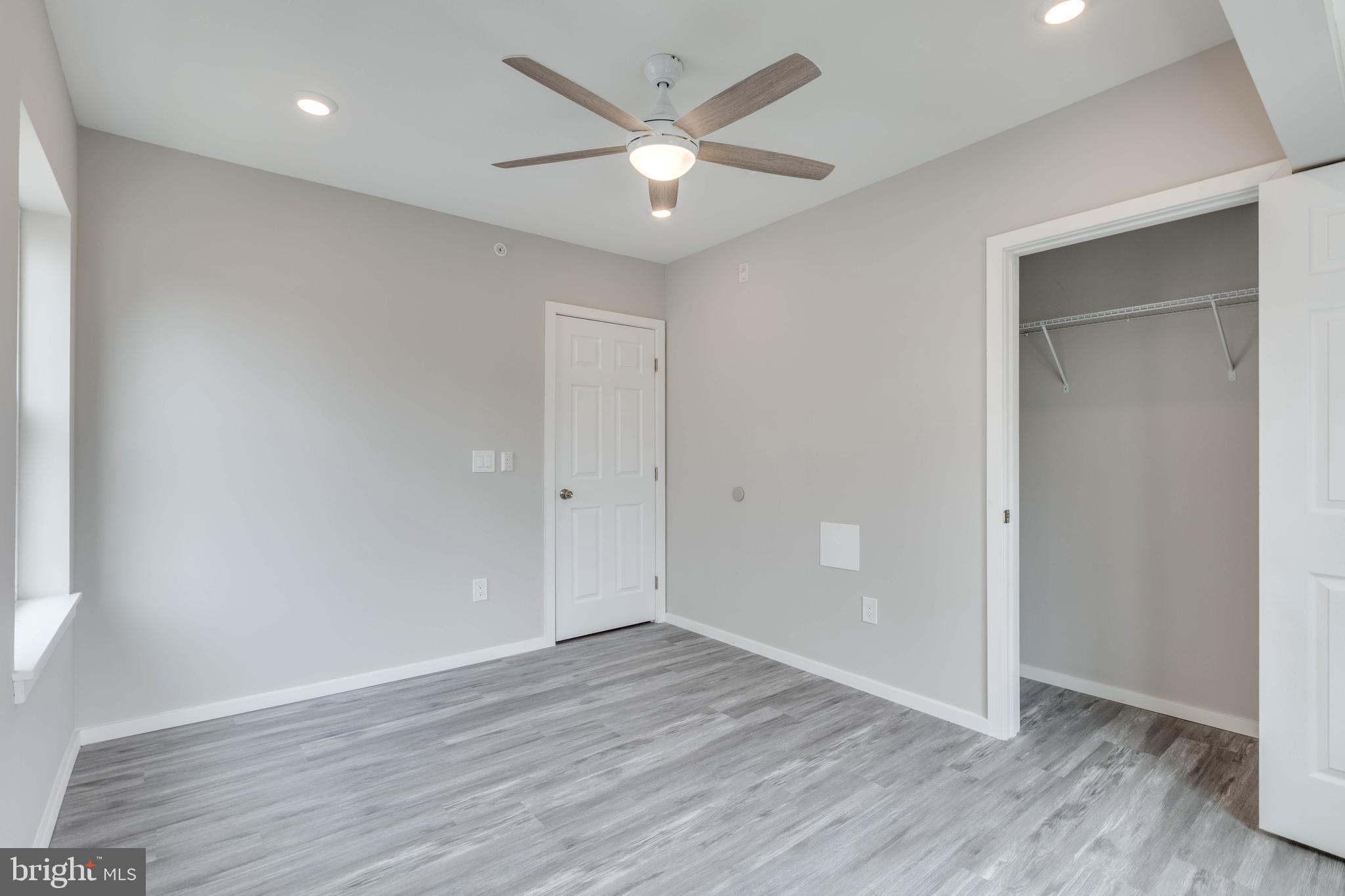 TEMPLE UNIVERSITY - Residential Lease