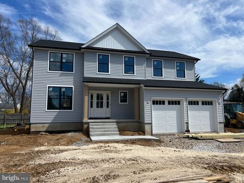 Homes For Sale - 250 Mcadoo Avenue<br/> HAMILTON, NJ 08619