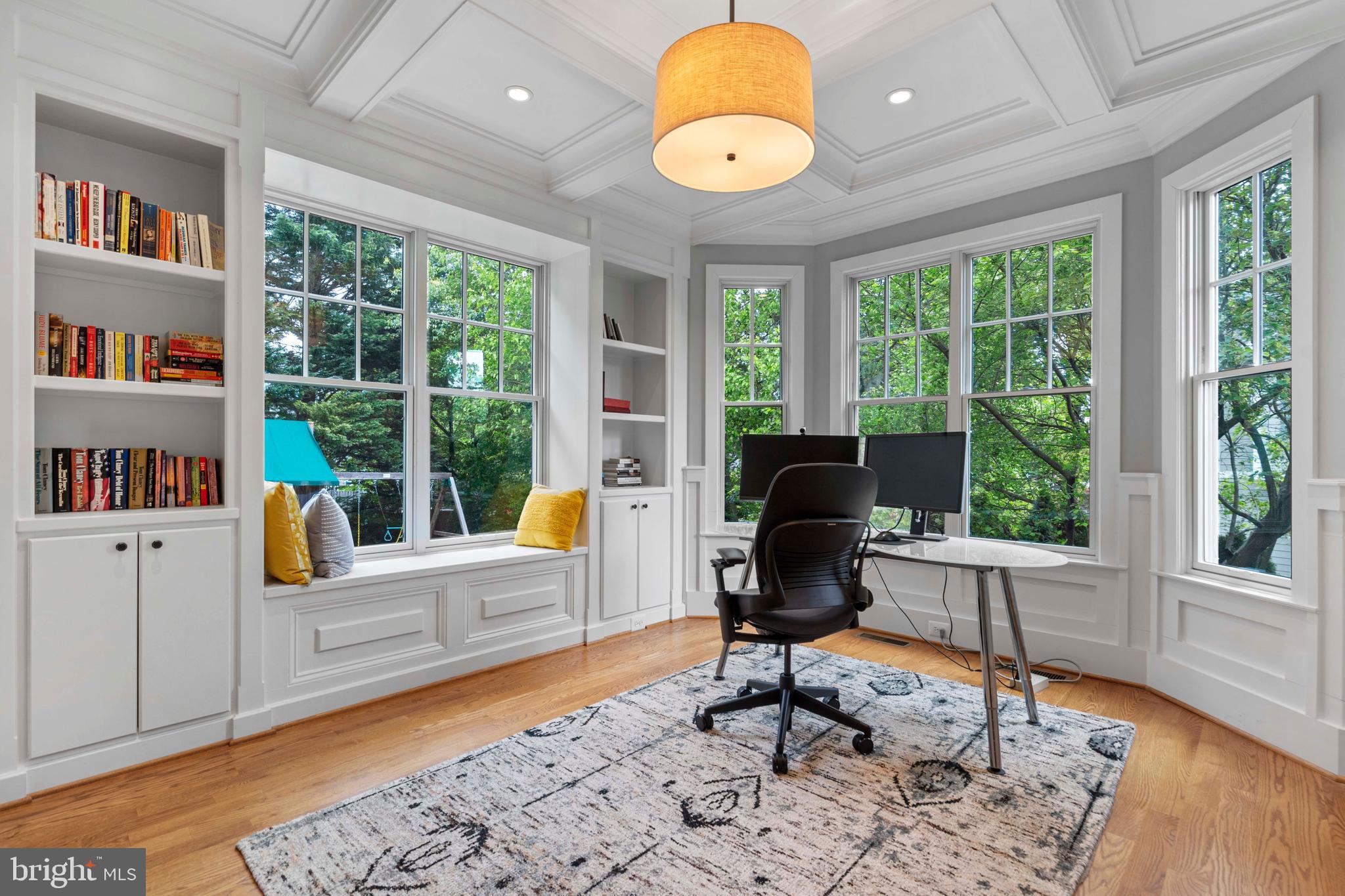 MINOR HILL - Residential