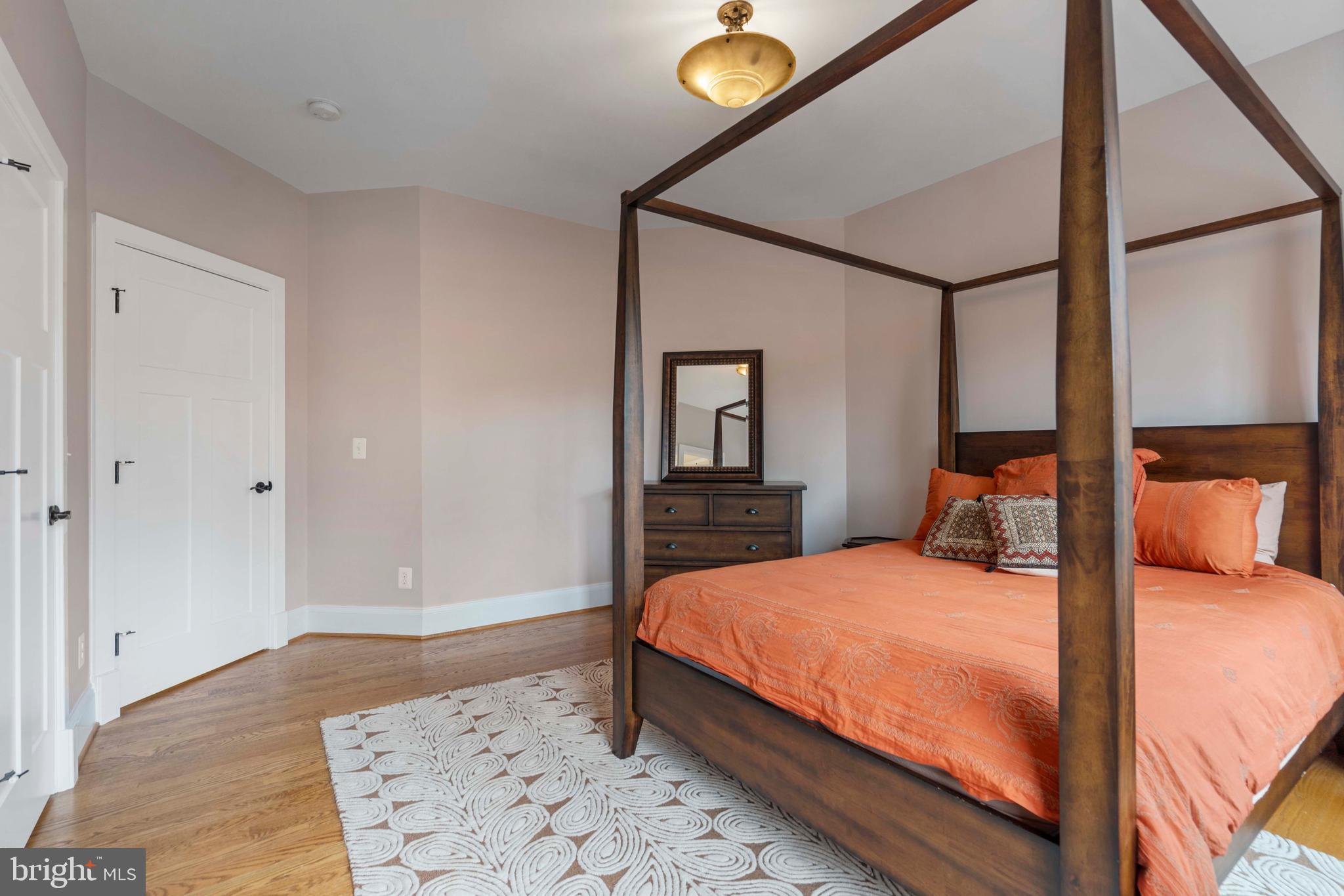 MINOR HILL - Residential